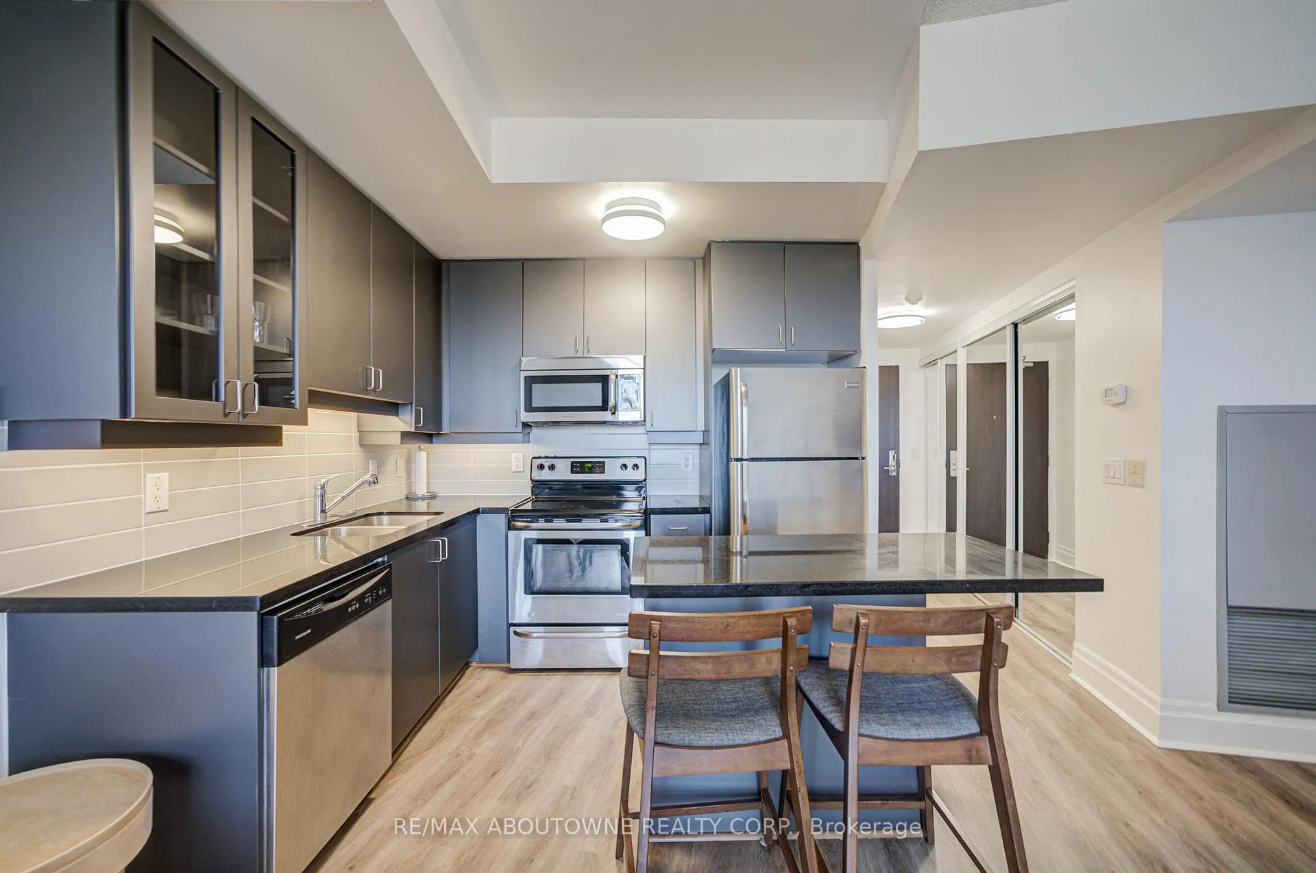 Photo 22 of Unit 609, 151 Upper Duke Crescent, Markham, Unionville — HOMEH