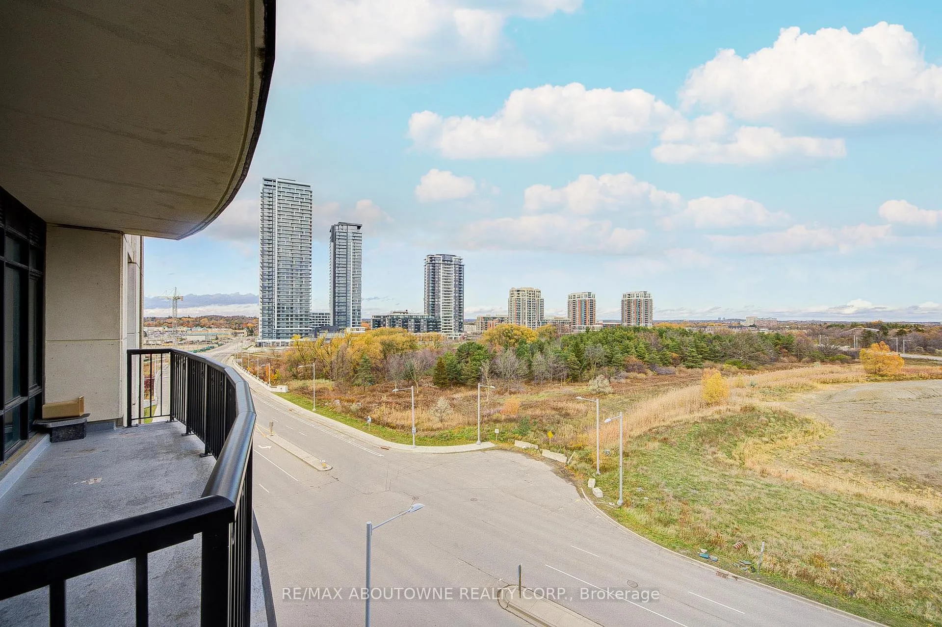 Photo 39 of Unit 609, 151 Upper Duke Crescent, Markham, Unionville — HOMEH