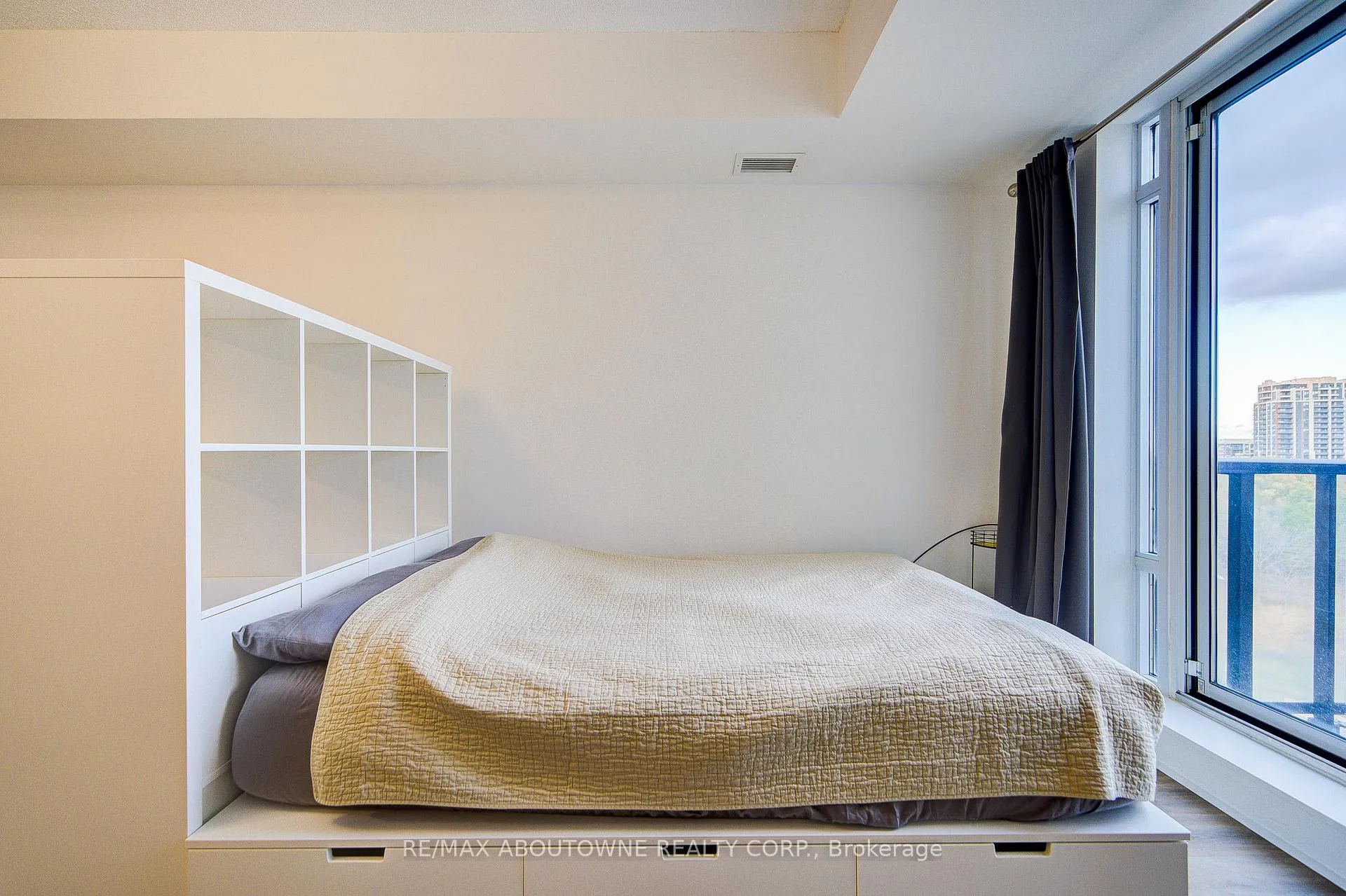 Photo 40 of Unit 609, 151 Upper Duke Crescent, Markham, Unionville — HOMEH