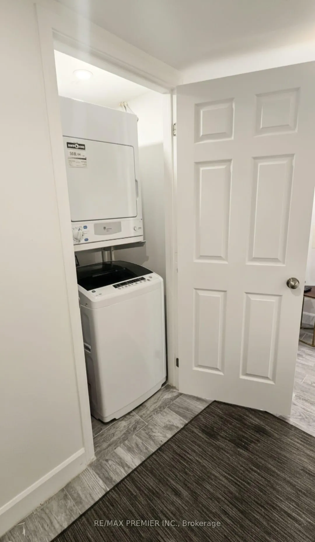Photo 8 of Unit B, 29 Rusholme Road, Toronto, Little Portugal — HOMEH