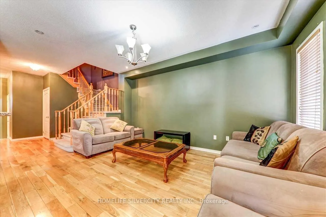 Photo 8 of 200 Roy Rainey Avenue, Markham, Wismer — HOMEH