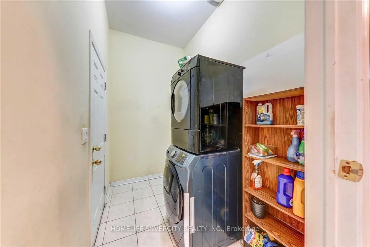 Photo 17 of 200 Roy Rainey Avenue, Markham, Wismer — HOMEH