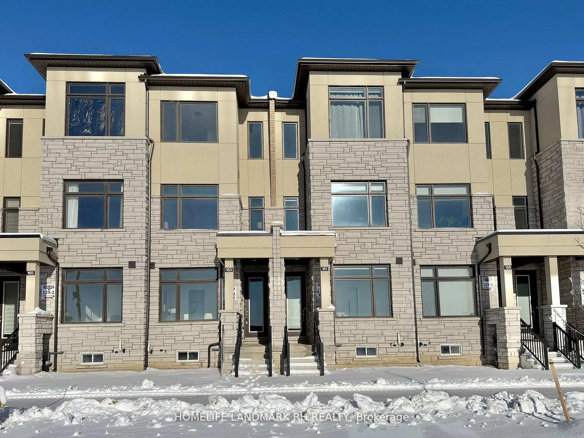 Photo 1 of 163 Berczy Green Drive, Markham, Rural Markham — HOMEH
