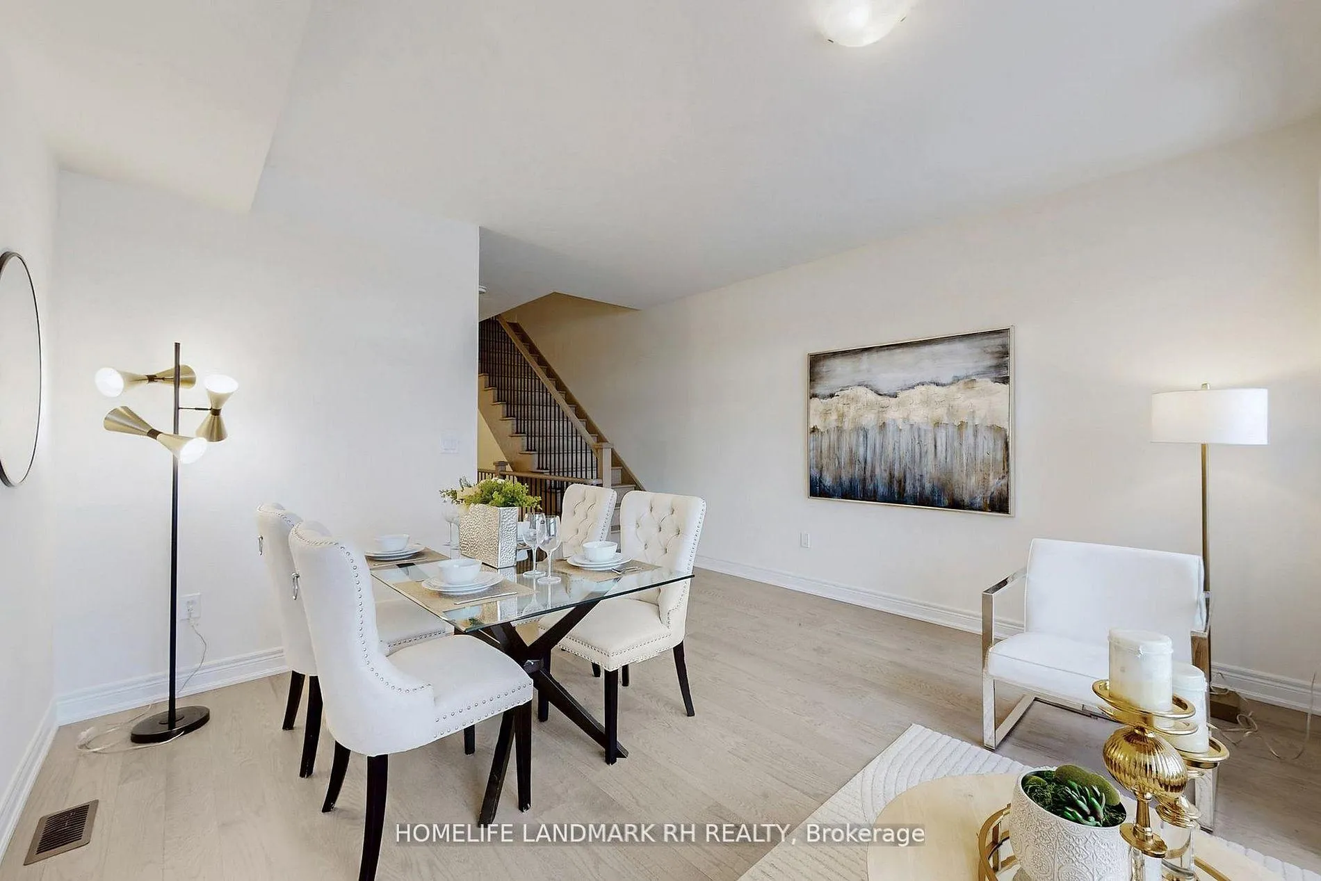 Photo 10 of 163 Berczy Green Drive, Markham, Rural Markham — HOMEH
