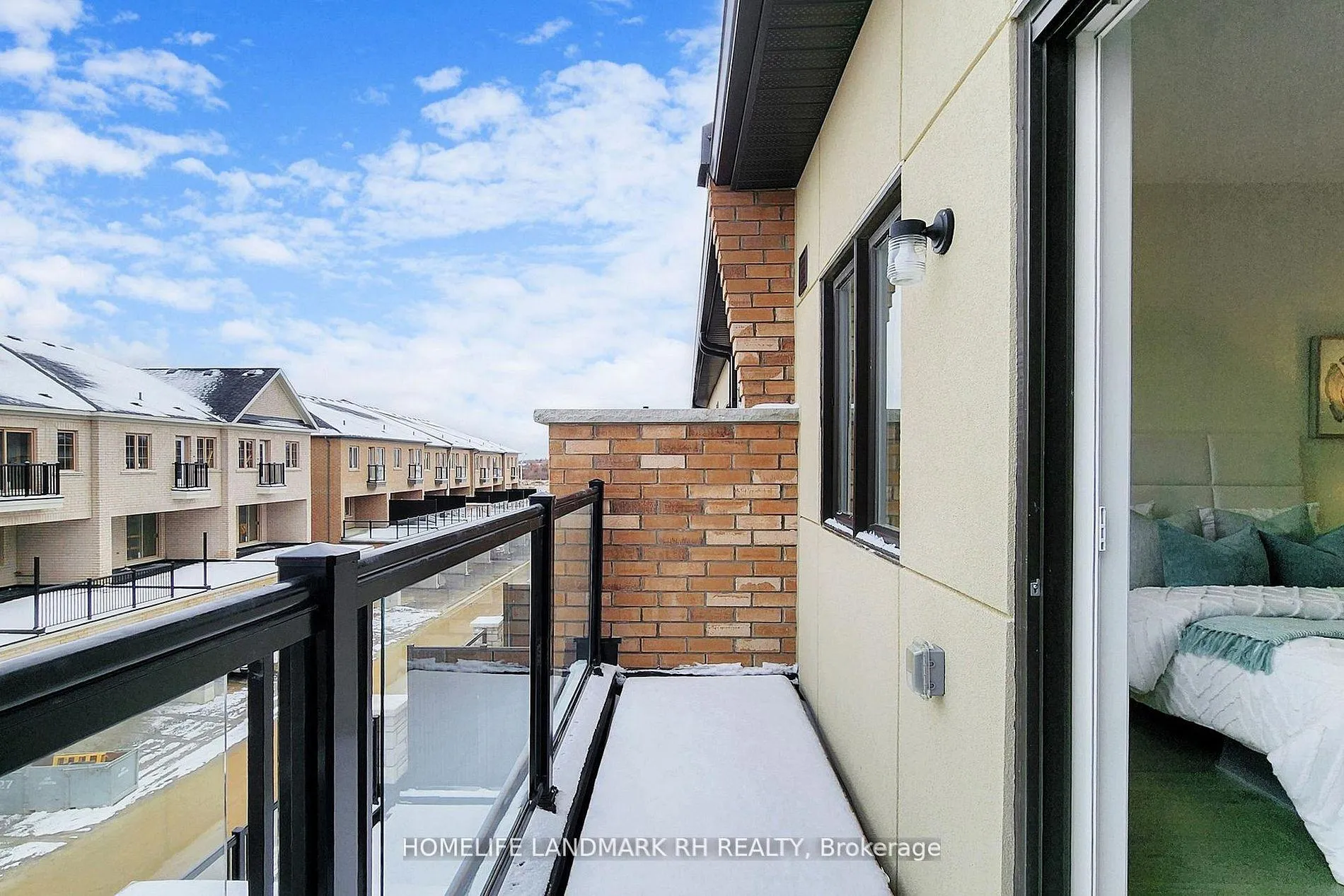 Photo 23 of 163 Berczy Green Drive, Markham, Rural Markham — HOMEH