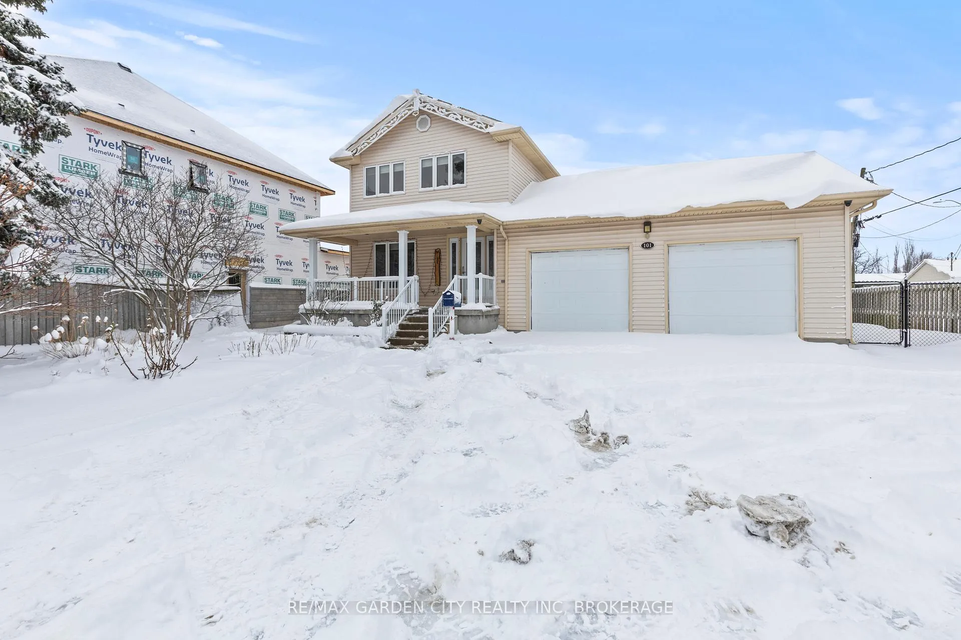 Photo 1 of Unit 1, 101 Moffatt Street, St. Catharines, Oakdale — HOMEH