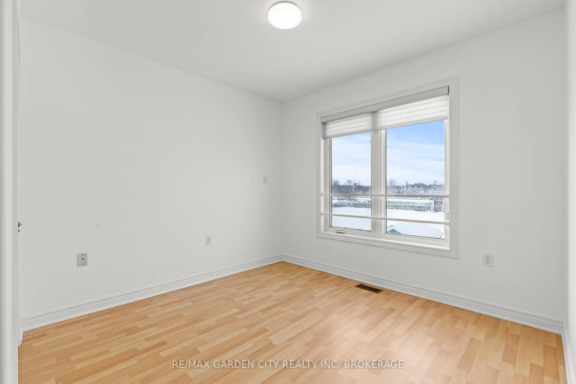 Photo 17 of Unit 1, 101 Moffatt Street, St. Catharines, Oakdale — HOMEH