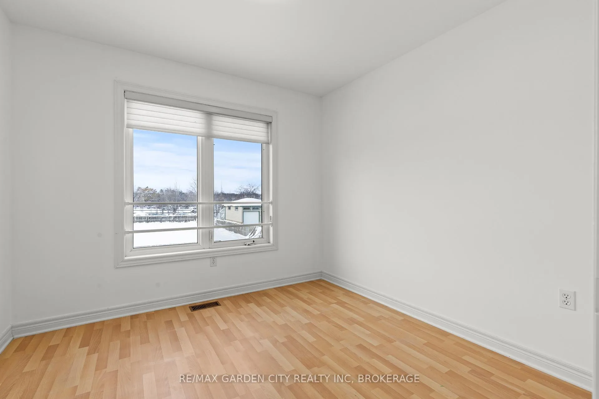 Photo 19 of Unit 1, 101 Moffatt Street, St. Catharines, Oakdale — HOMEH