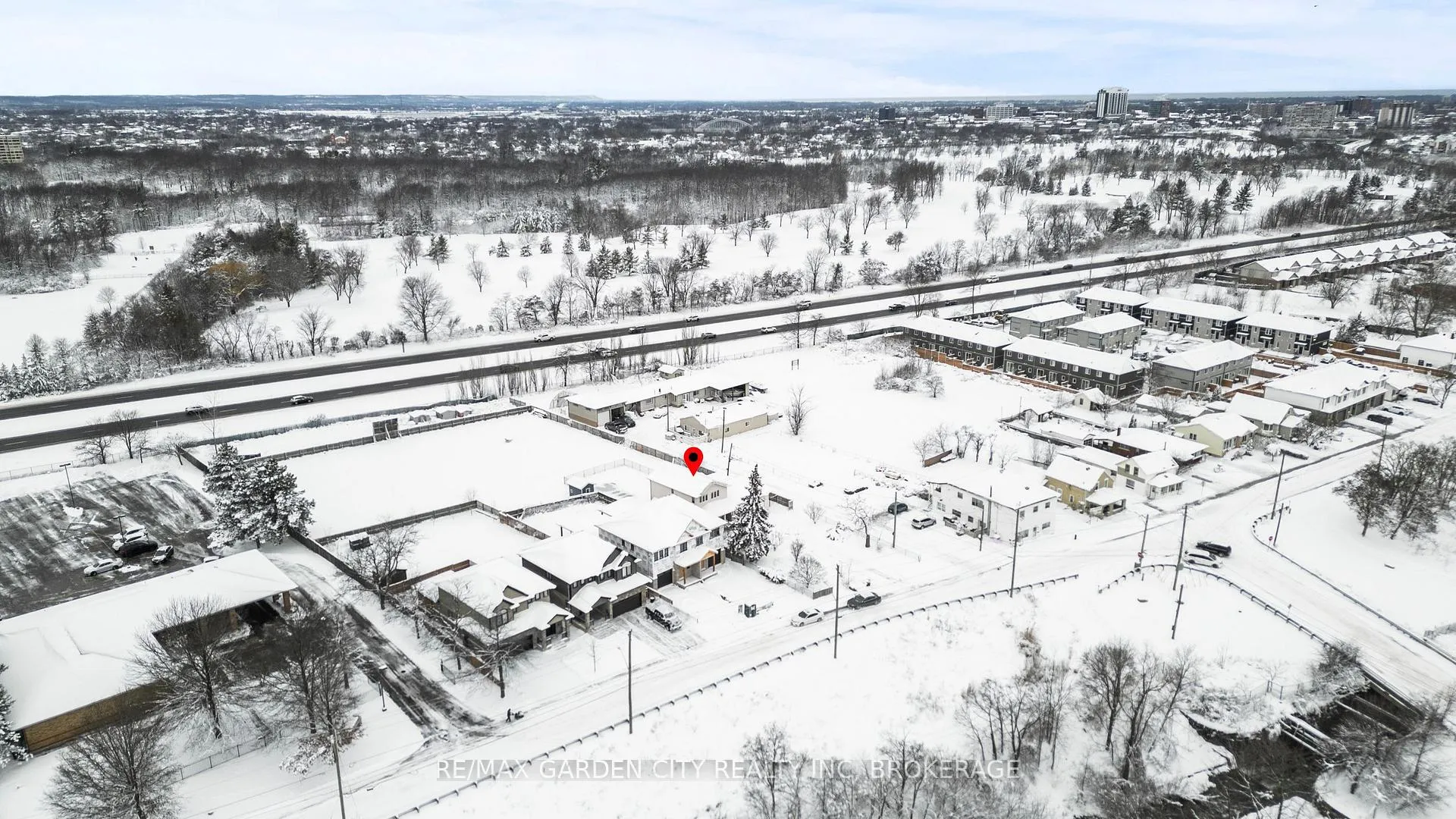 Photo 24 of Unit 1, 101 Moffatt Street, St. Catharines, Oakdale — HOMEH