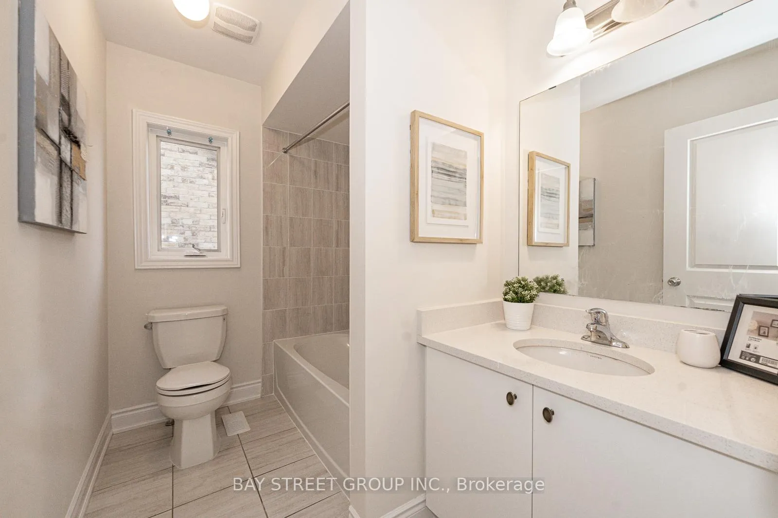 Photo 12 of 88 Forestlane Way, Scugog, Port Perry — HOMEH