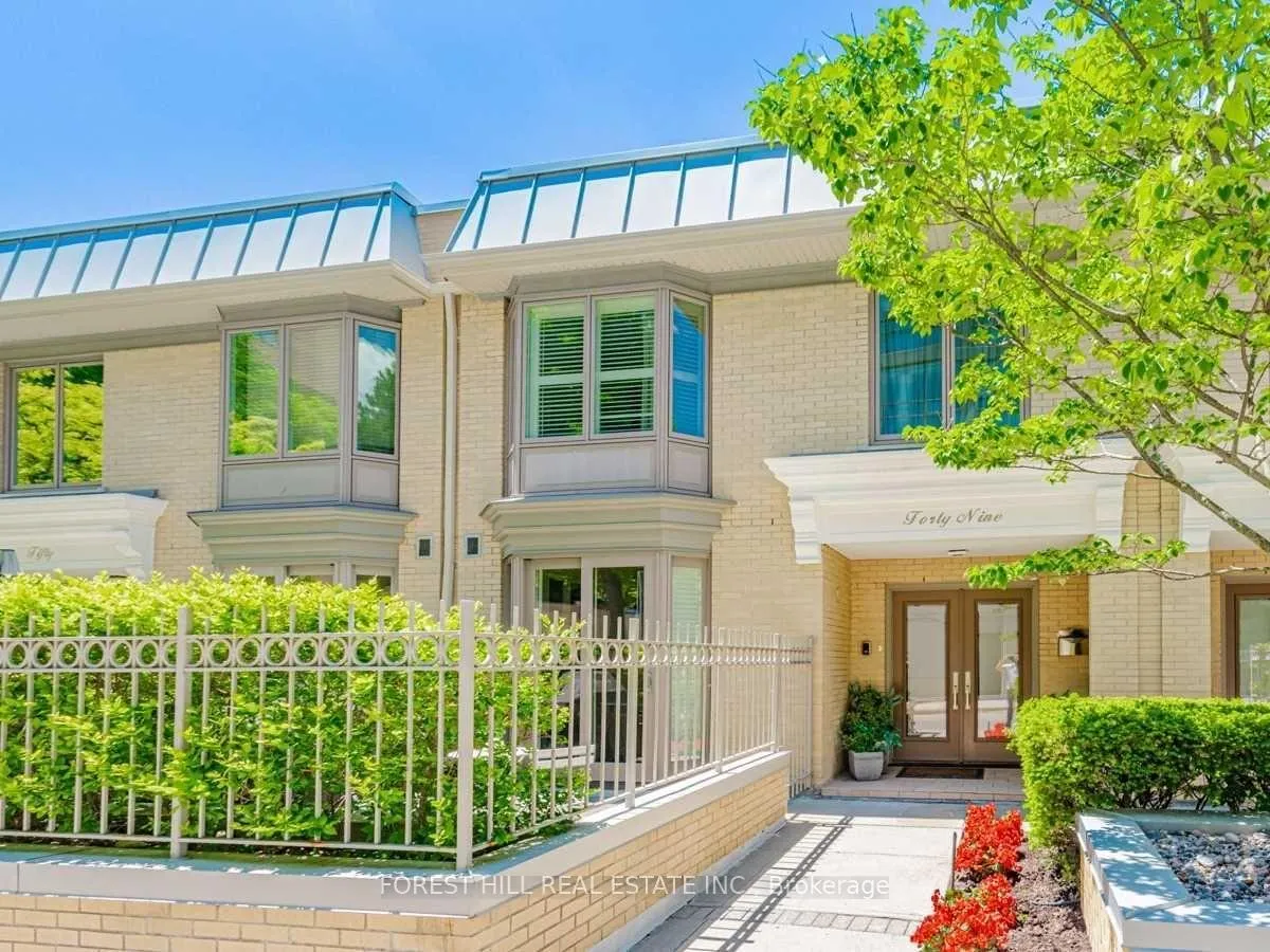 Photo 2 of 49 Lower Village Gate, Toronto, Forest Hill South — HOMEH