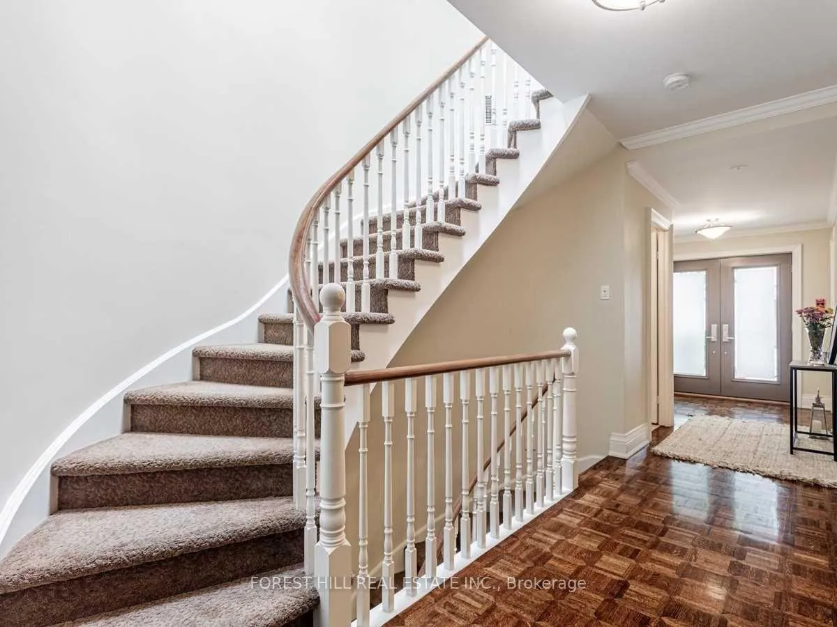 Photo 15 of 49 Lower Village Gate, Toronto, Forest Hill South — HOMEH