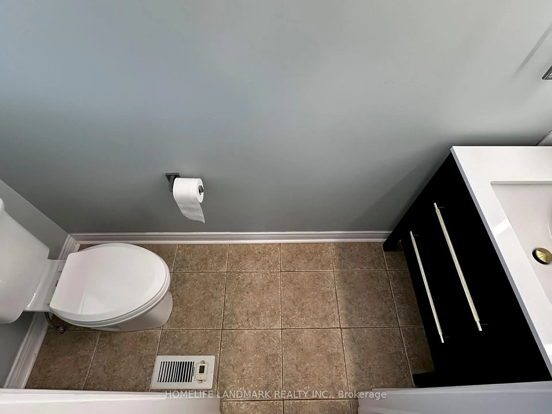 Photo 21 of 10 Lacroix Court, Whitby, Taunton North — HOMEH