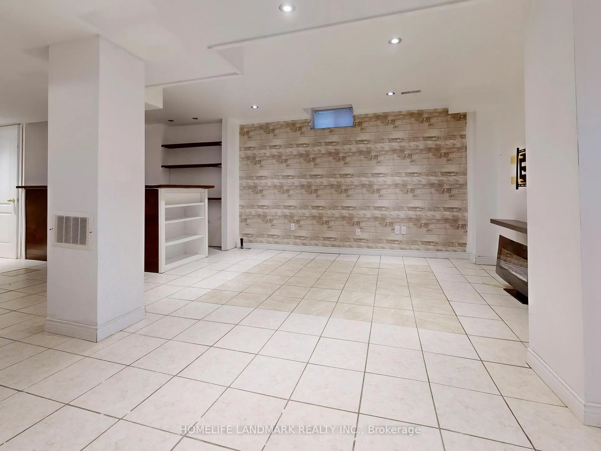 Photo 42 of 10 Lacroix Court, Whitby, Taunton North — HOMEH