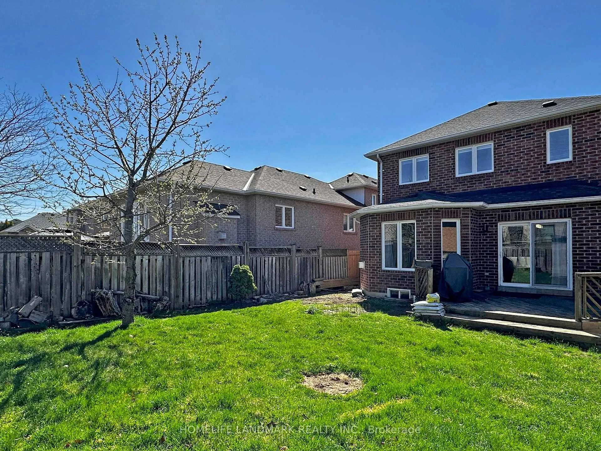 Photo 47 of 10 Lacroix Court, Whitby, Taunton North — HOMEH