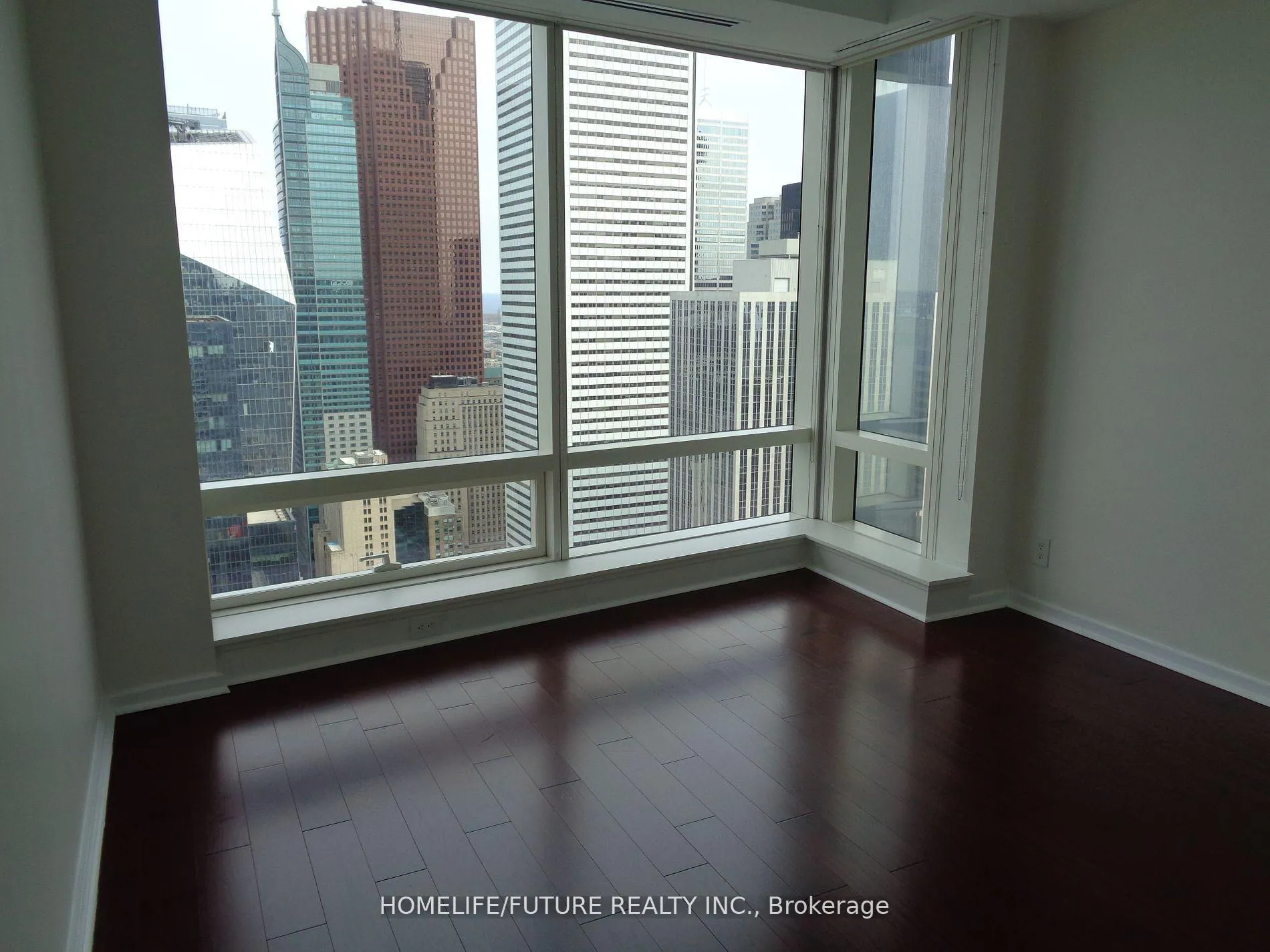 Photo 10 of Unit 4807, 180 University Avenue, Toronto, Bay Street Corridor — HOMEH
