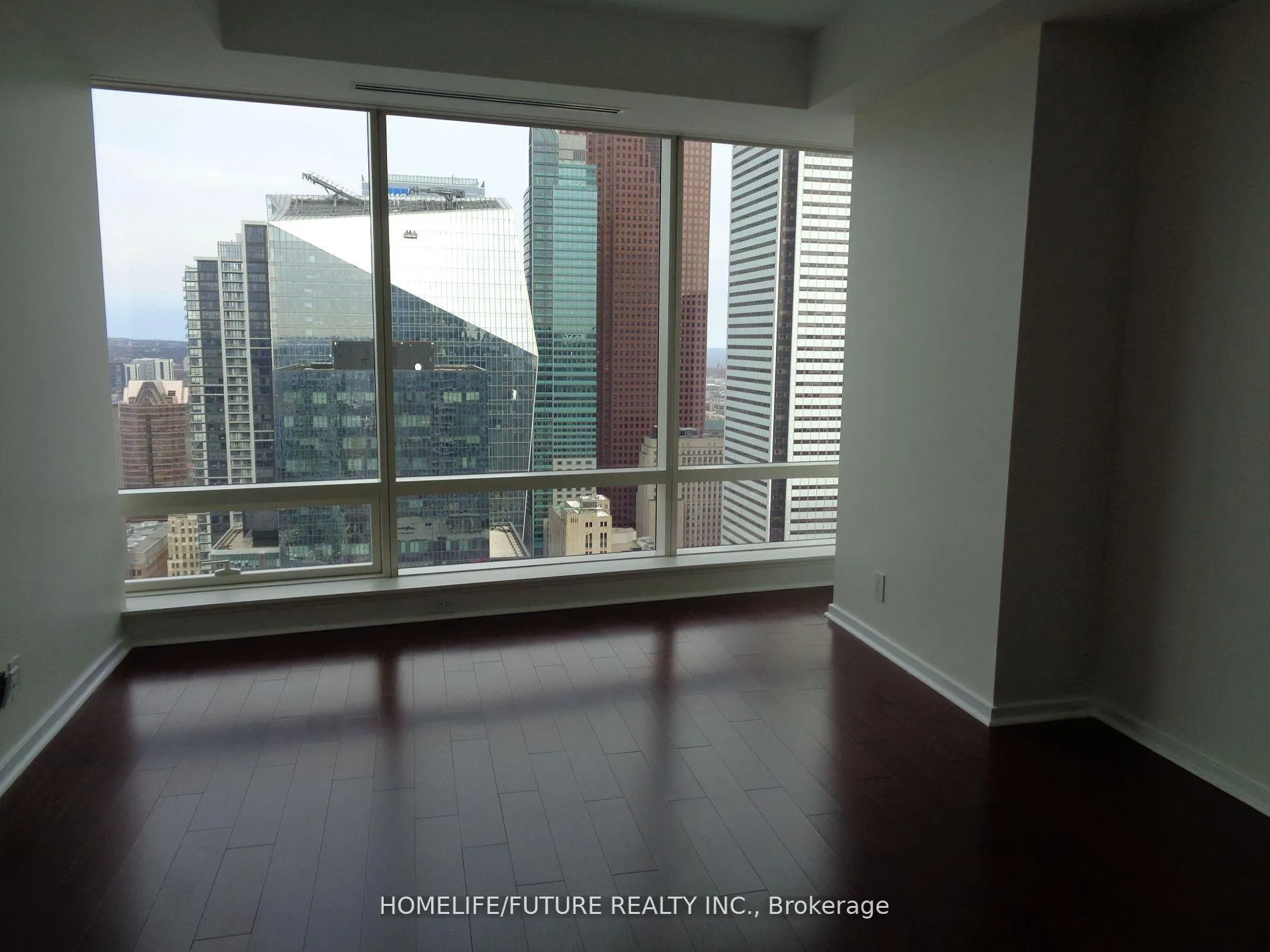 Photo 16 of Unit 4807, 180 University Avenue, Toronto, Bay Street Corridor — HOMEH