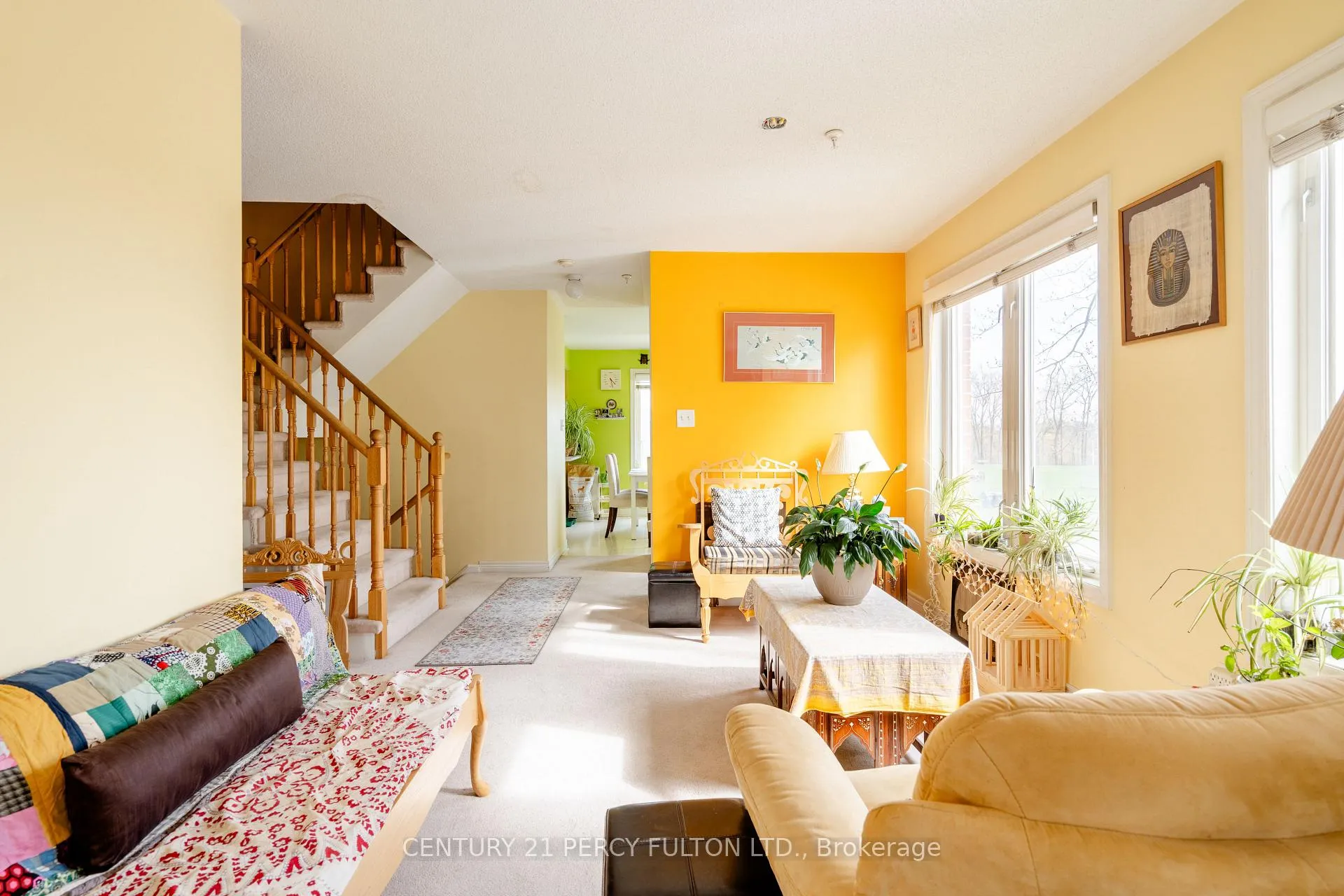 Photo 9 of 6A Leaside Park Drive, Toronto, Thorncliffe Park — HOMEH