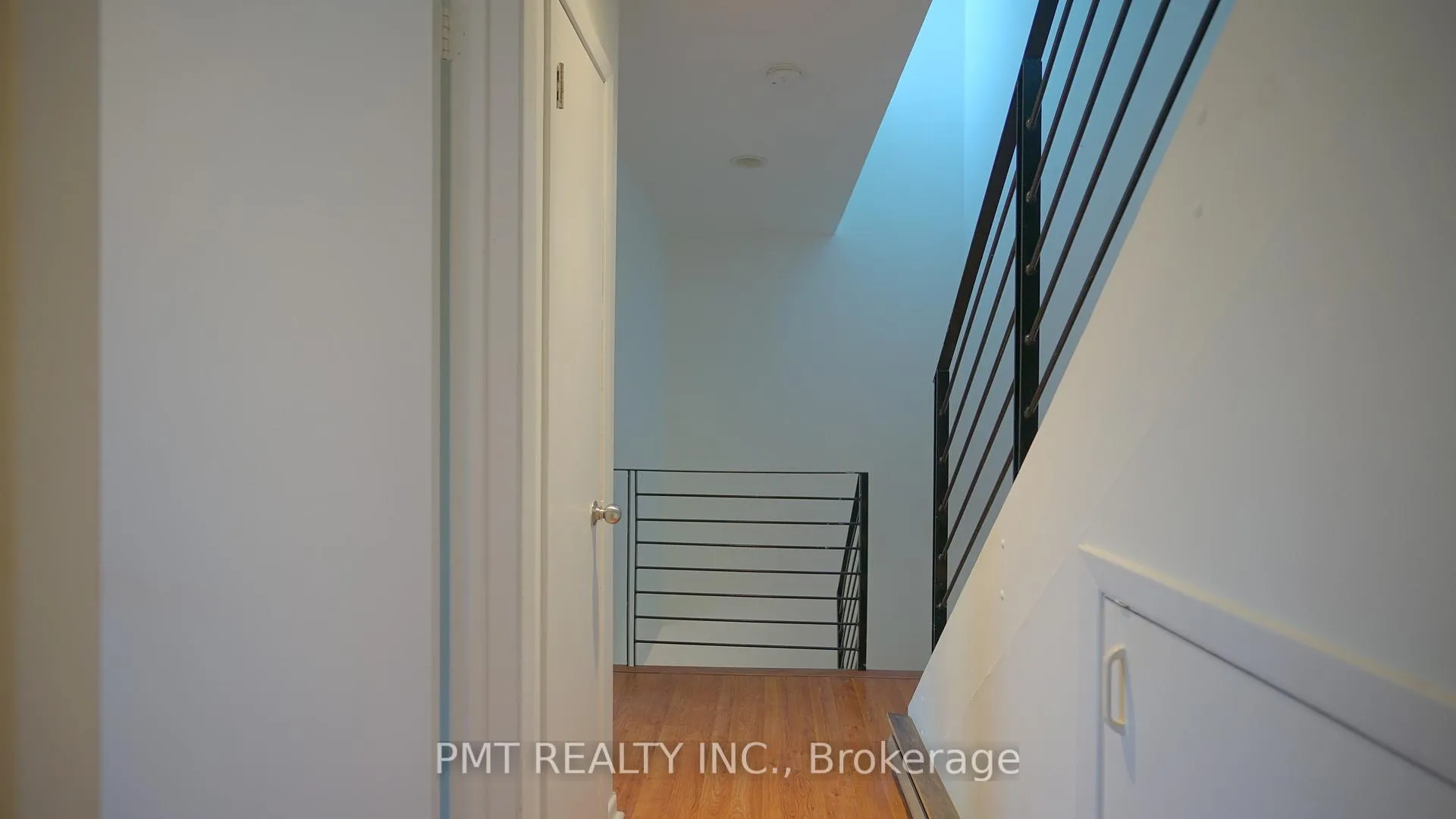 Photo 11 of Unit 4, 2064 Queen Street E, Toronto, The Beaches — HOMEH