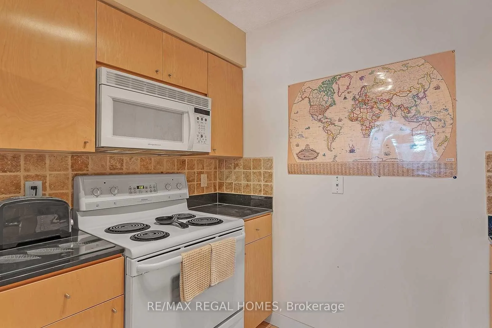 Photo 6 of Unit 3002, 361 Front Street, Toronto, Waterfront Communities — HOMEH