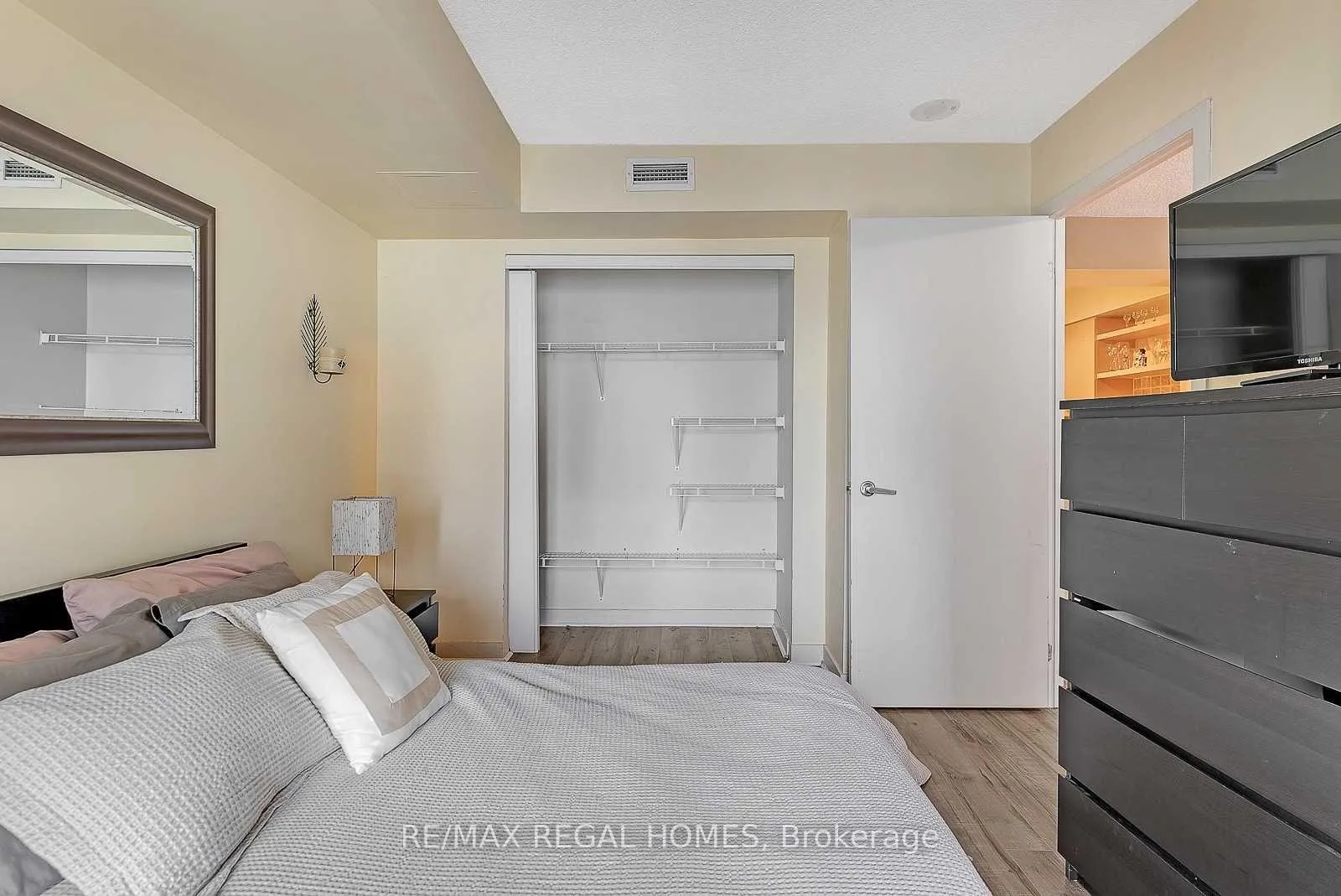 Photo 12 of Unit 3002, 361 Front Street, Toronto, Waterfront Communities — HOMEH