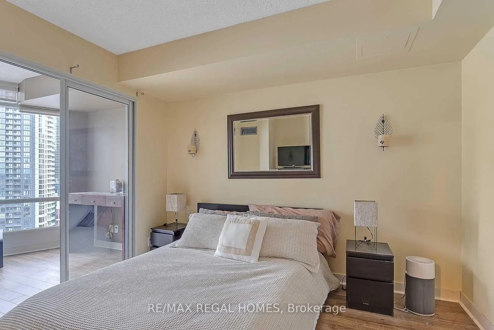 Photo 13 of Unit 3002, 361 Front Street, Toronto, Waterfront Communities — HOMEH