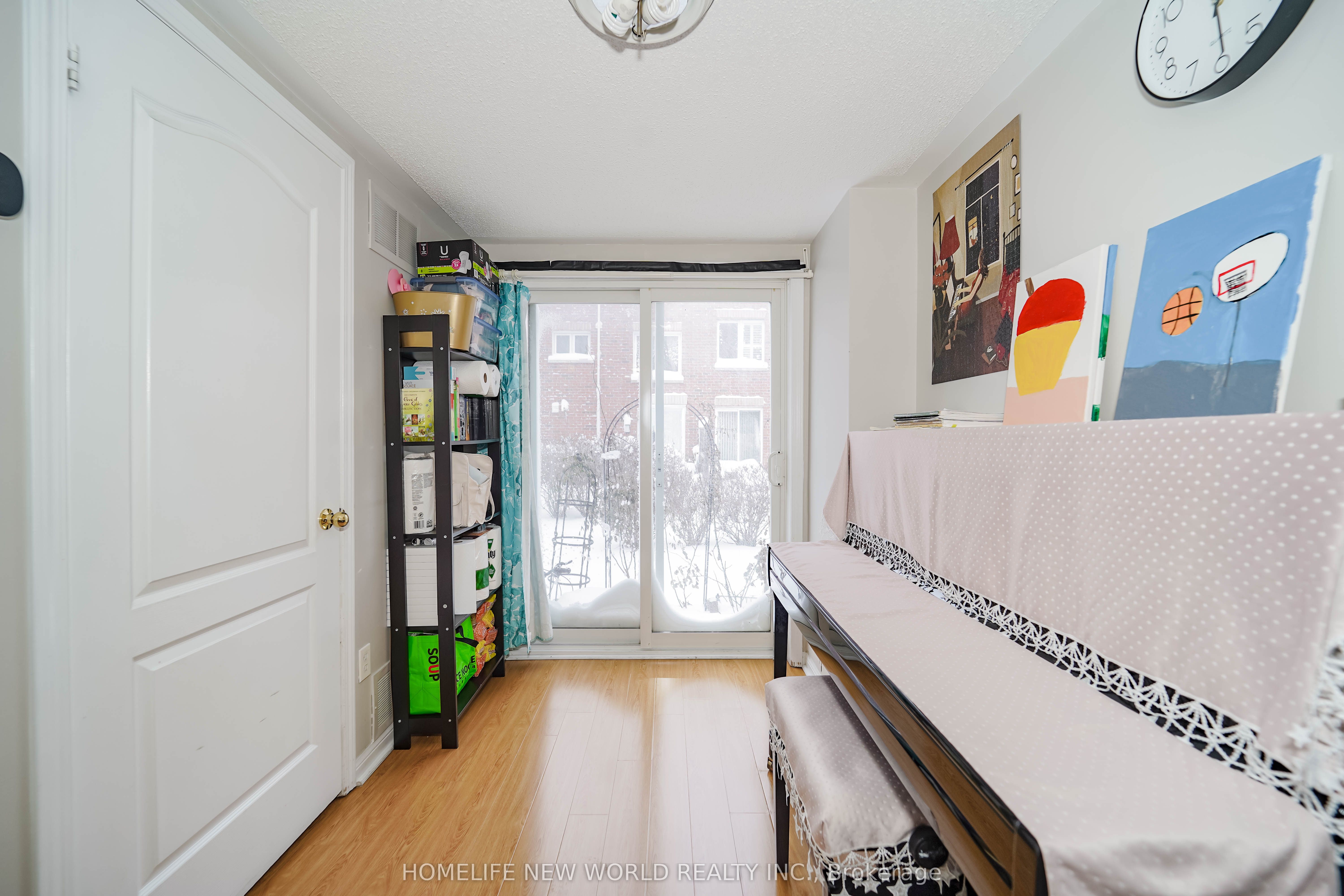 Photo 3 of 24 Nakina Way, Markham, Village Green-South Unionville — HOMEH