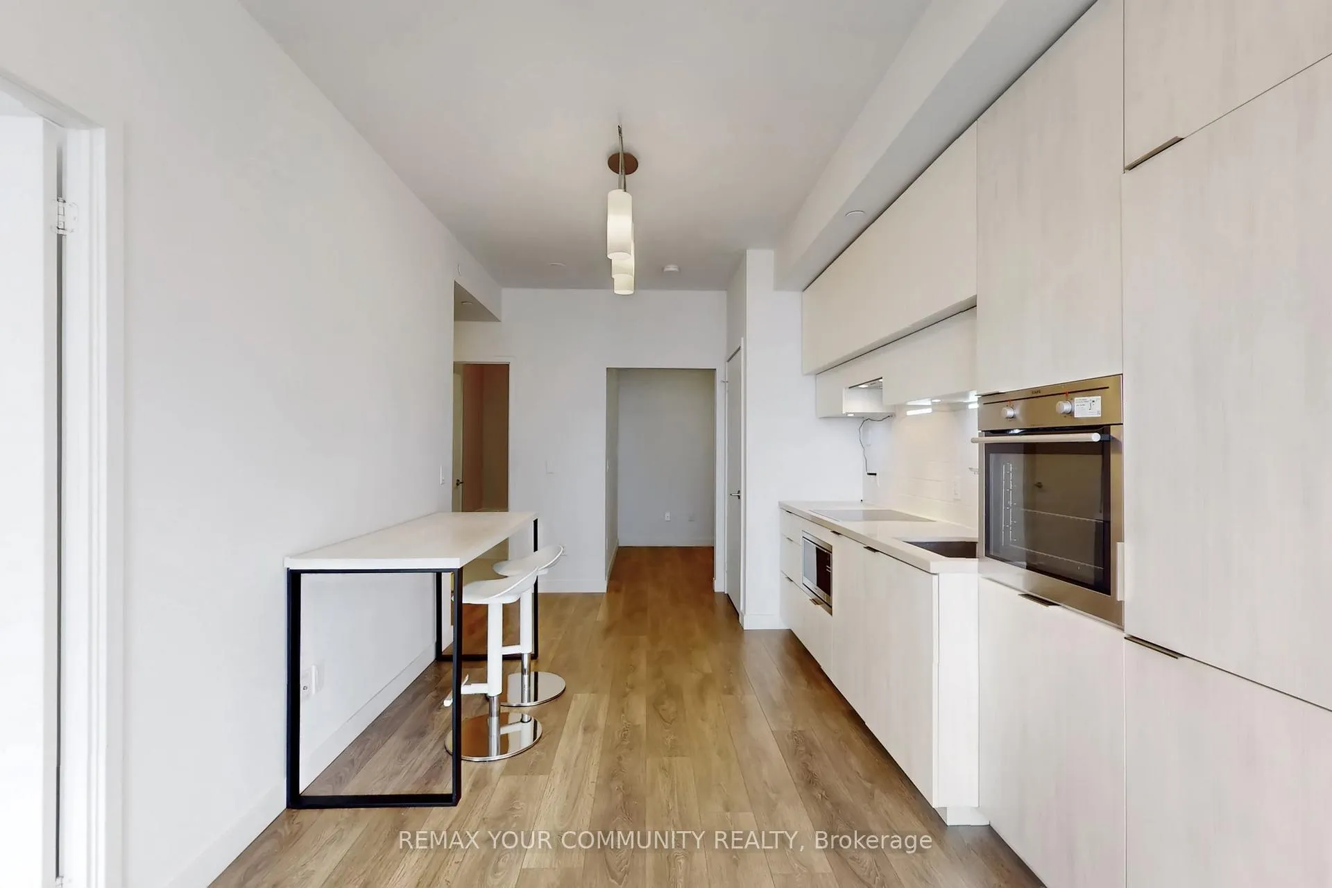Photo 12 of Unit 3701, 8 Eglinton Avenue E, Toronto, Mount Pleasant West — HOMEH