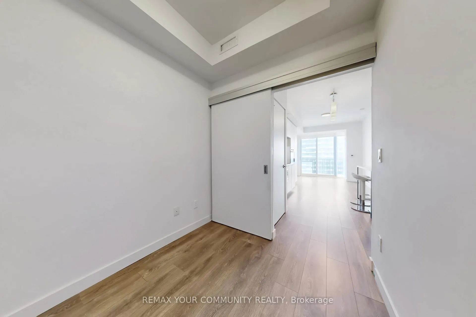 Photo 31 of Unit 3701, 8 Eglinton Avenue E, Toronto, Mount Pleasant West — HOMEH