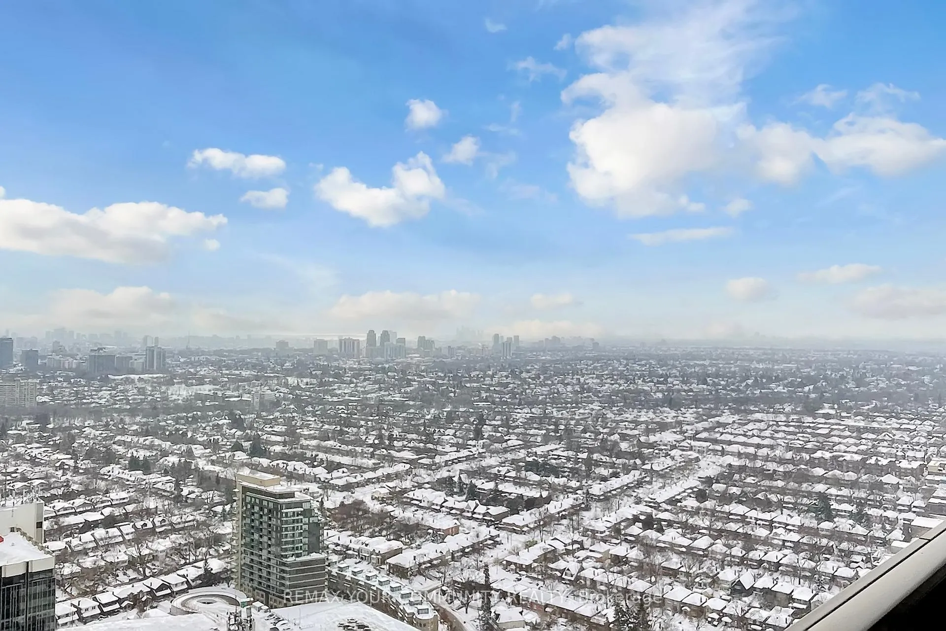 Photo 40 of Unit 3701, 8 Eglinton Avenue E, Toronto, Mount Pleasant West — HOMEH