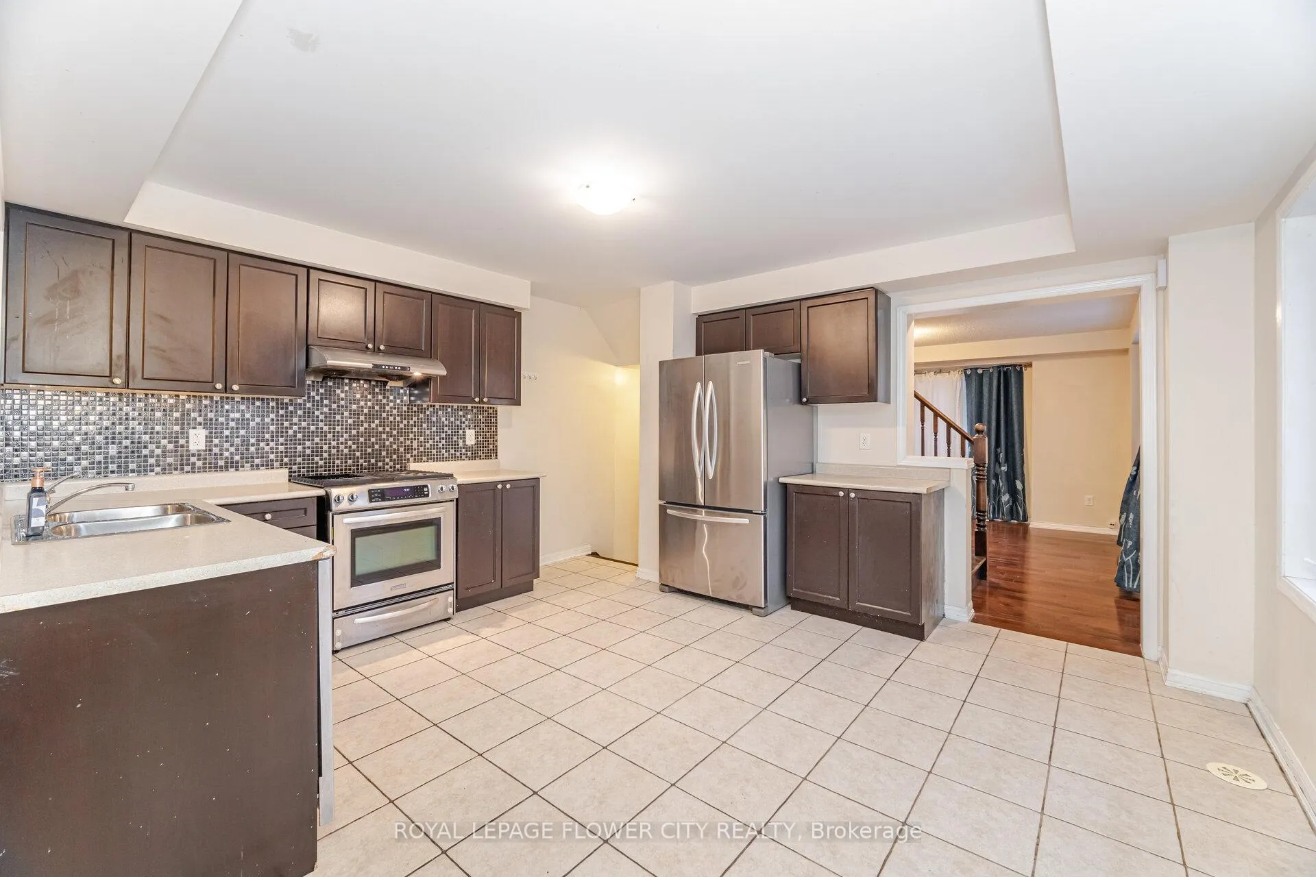Photo 15 of Unit 32, 50 Hillcrest Avenue, Brampton, Queen Street Corridor — HOMEH