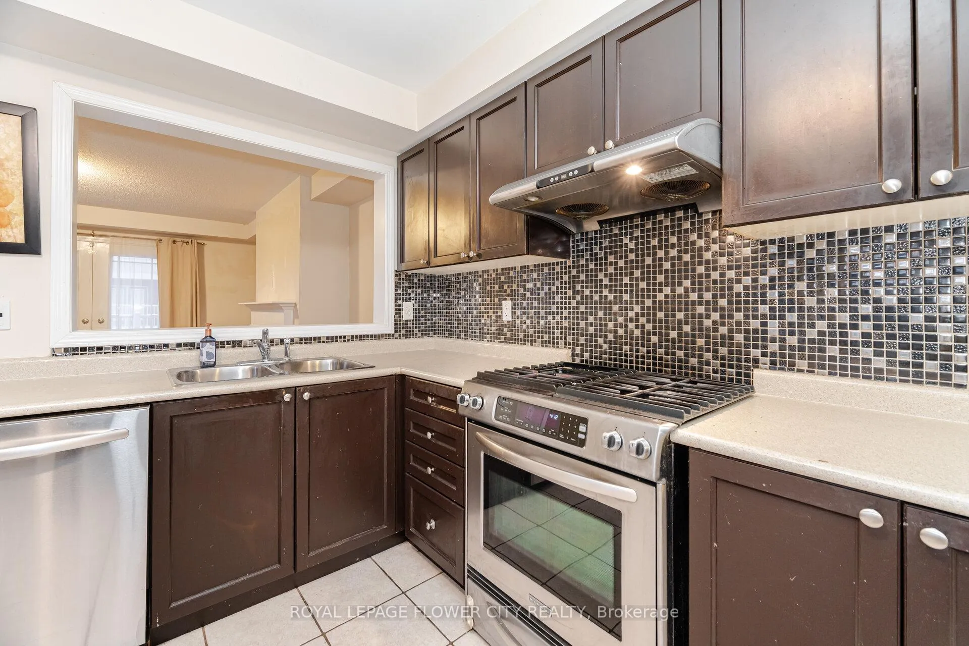 Photo 17 of Unit 32, 50 Hillcrest Avenue, Brampton, Queen Street Corridor — HOMEH
