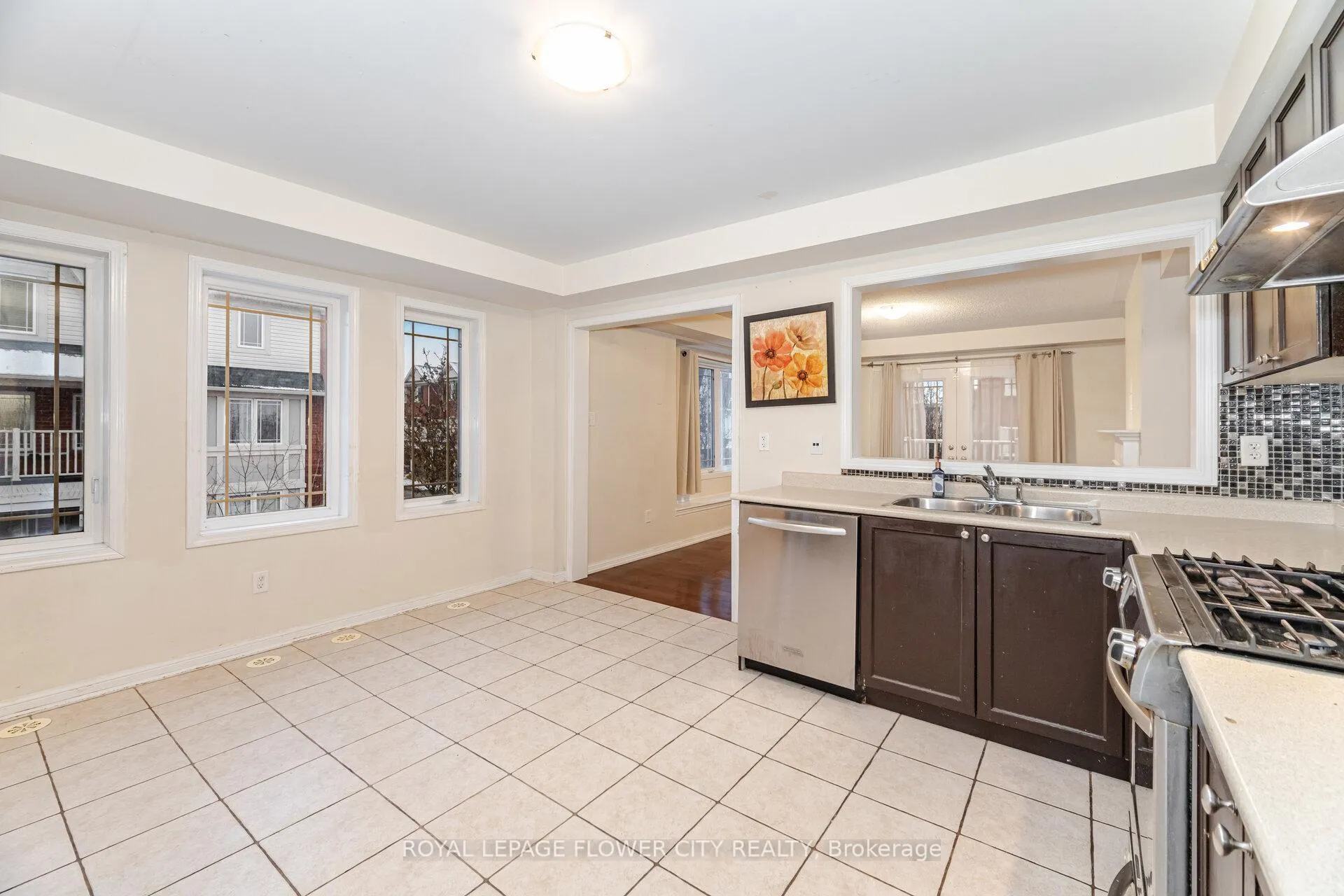 Photo 18 of Unit 32, 50 Hillcrest Avenue, Brampton, Queen Street Corridor — HOMEH