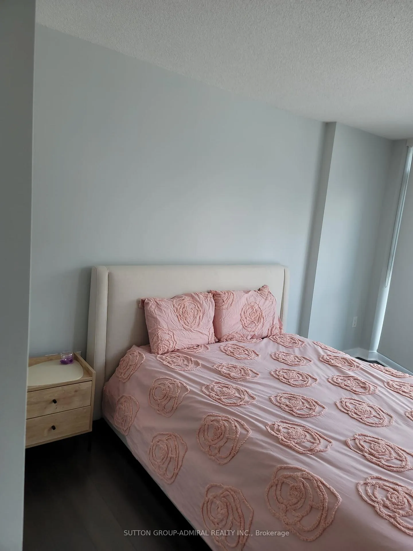 Photo 6 of Unit 1902, 21 Iceboat Terrace, Toronto, Waterfront Communities — HOMEH