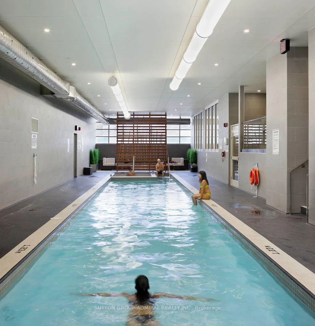 Photo 10 of Unit 1902, 21 Iceboat Terrace, Toronto, Waterfront Communities — HOMEH