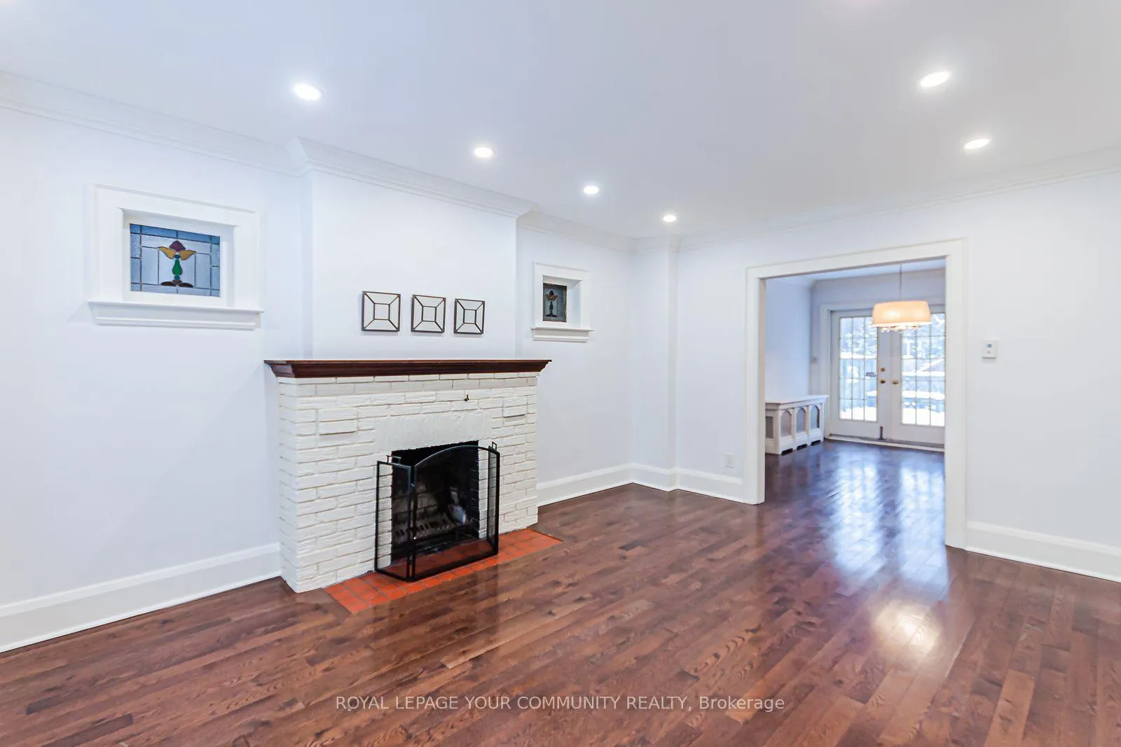 Photo 2 of 526 Roselawn Avenue, Toronto, Lawrence Park South — HOMEH