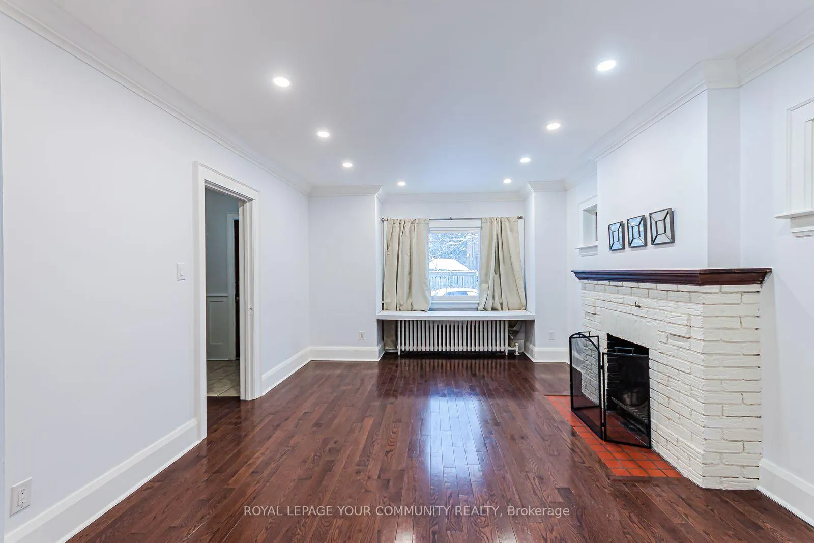 Photo 4 of 526 Roselawn Avenue, Toronto, Lawrence Park South — HOMEH