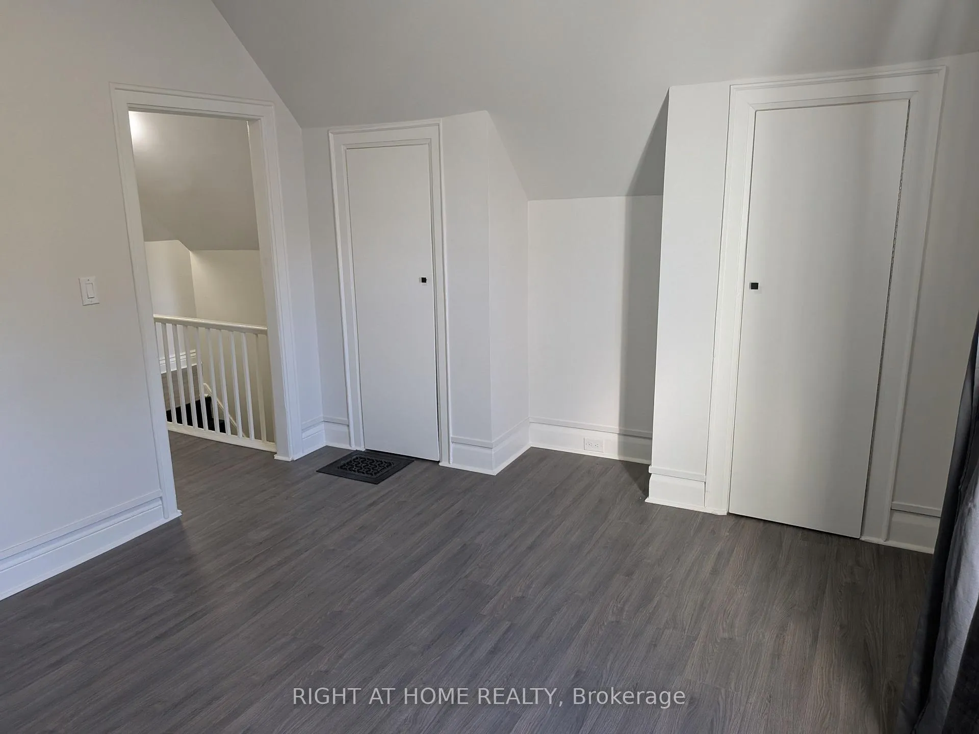 Photo 4 of Unit 1, 333 Simcoe Street S, Oshawa, Central — HOMEH