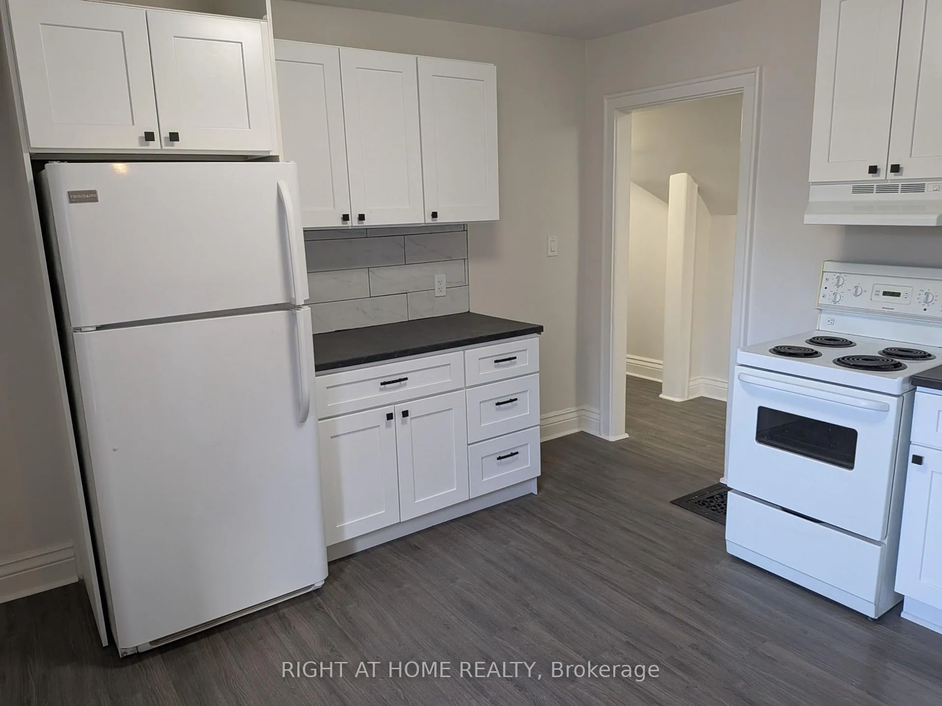 Photo 12 of Unit 1, 333 Simcoe Street S, Oshawa, Central — HOMEH