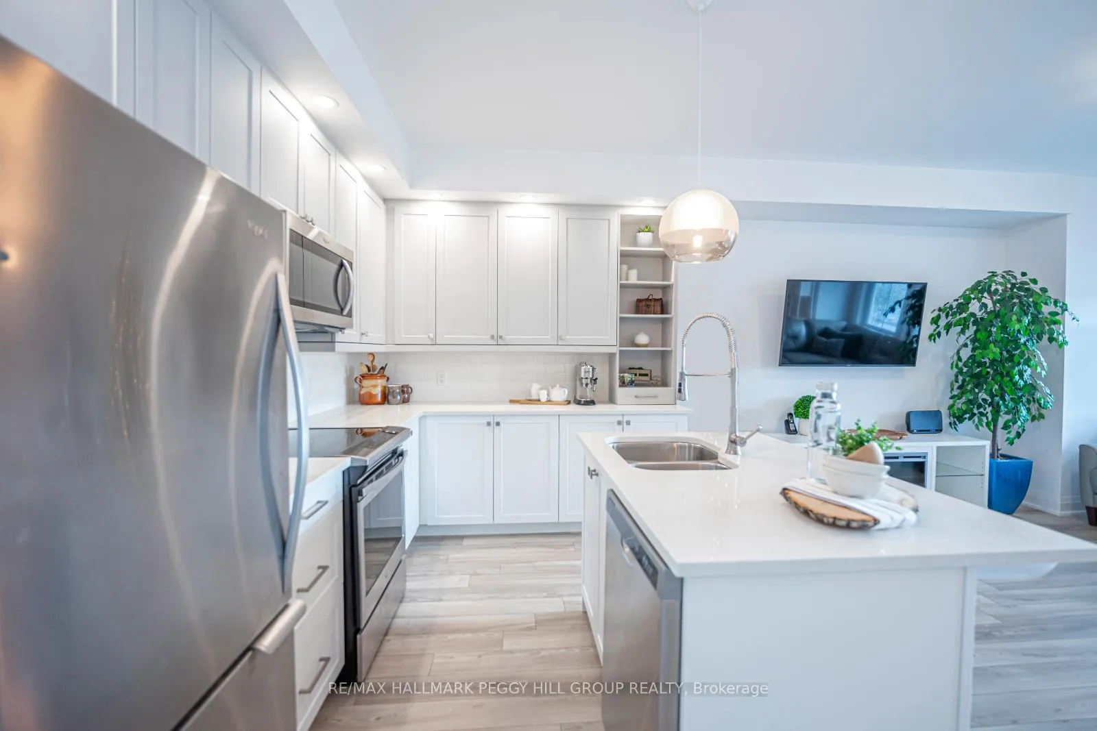Photo 6 of 12 Samantha Lane, Midland — HOMEH