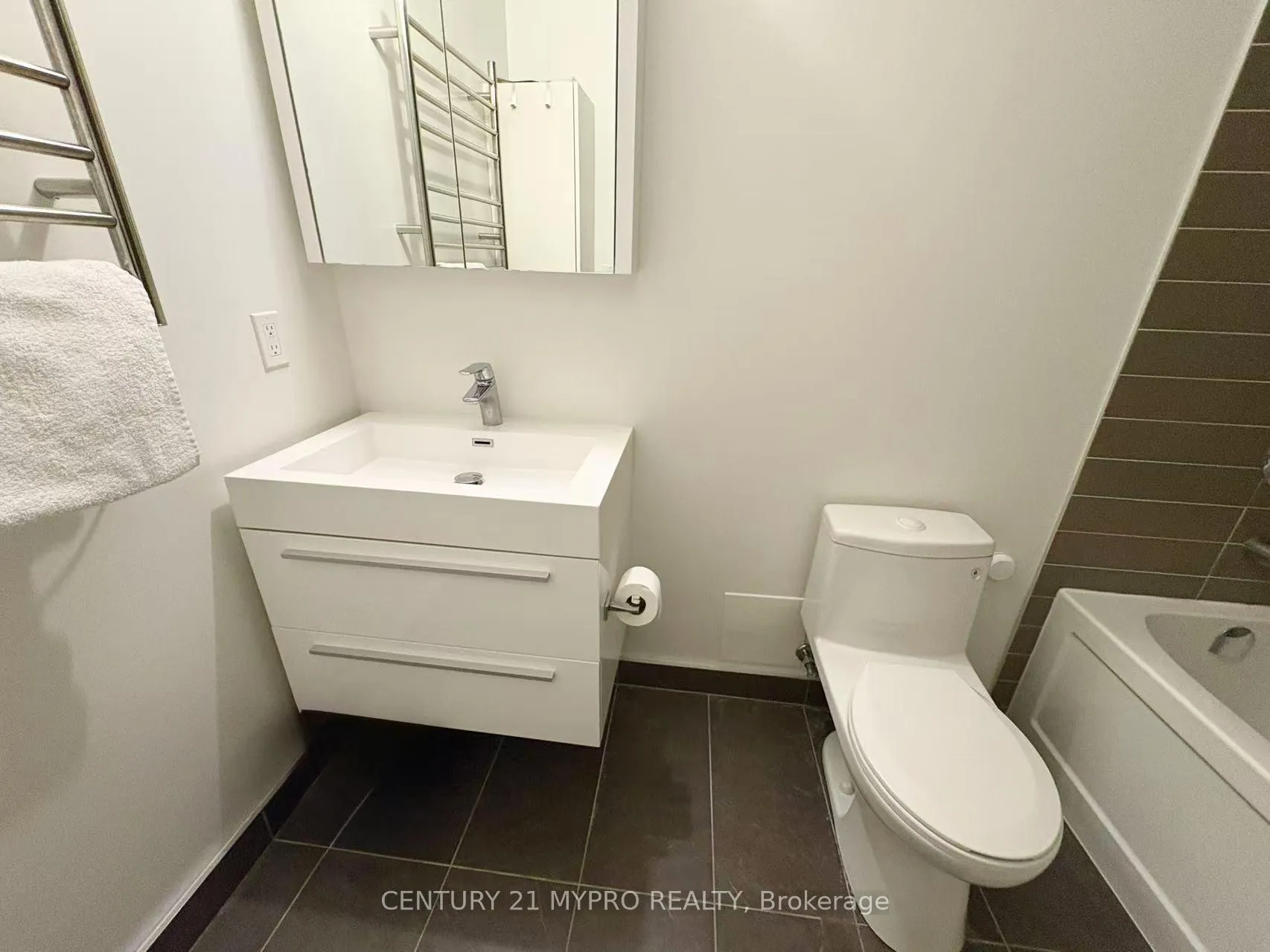 Photo 5 of Unit 1104A, 10 Rouge Valley Drive W, Markham, Unionville — HOMEH
