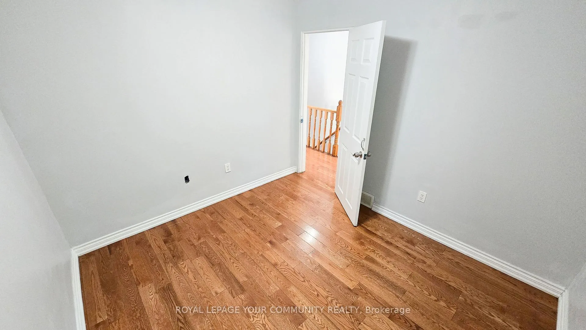 Photo 10 of 455 Main Street W, Hamilton, Kirkendall — HOMEH