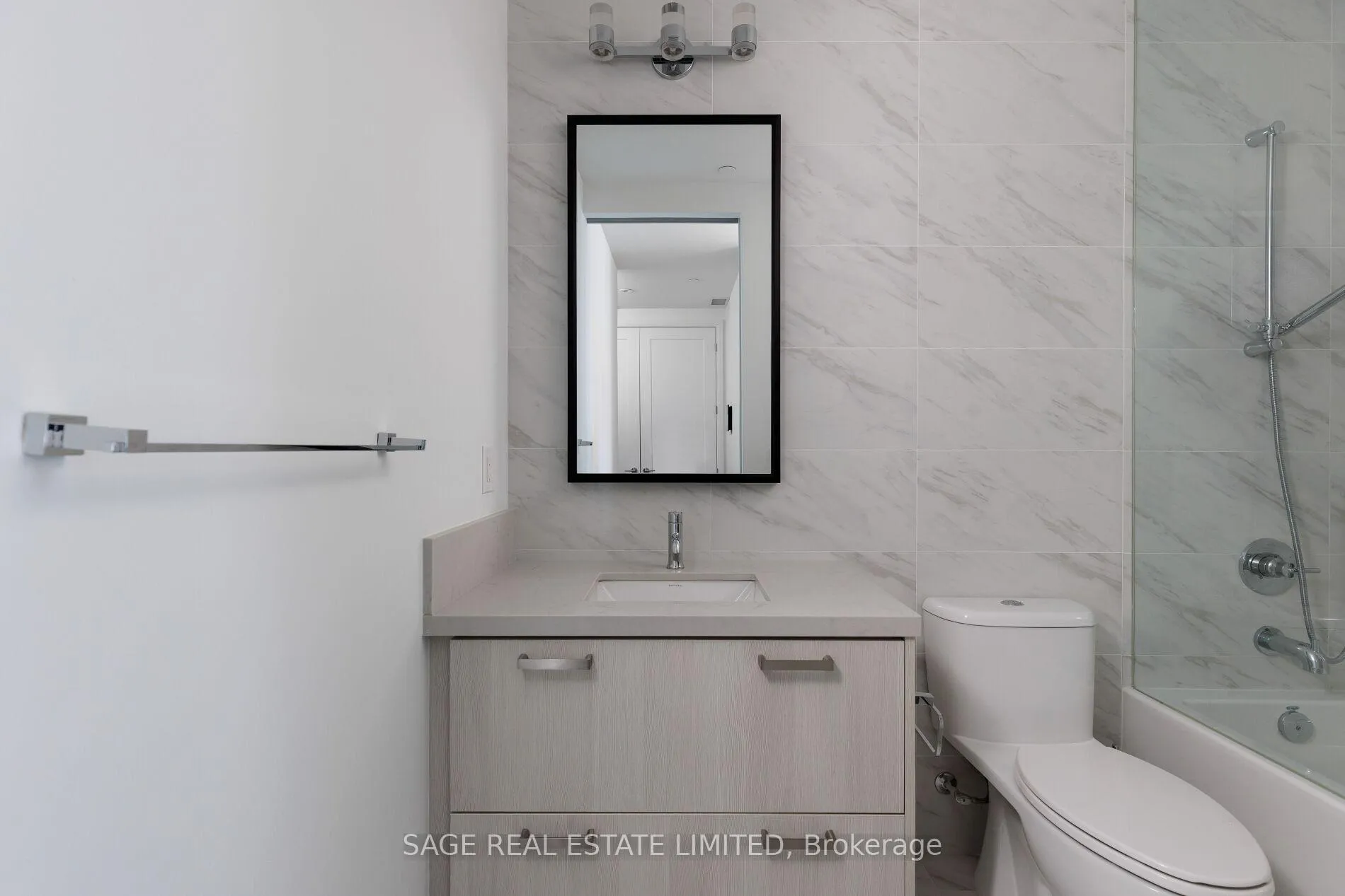 Photo 27 of Unit PH 28, 280 Howland Avenue, Toronto, The Annex — HOMEH