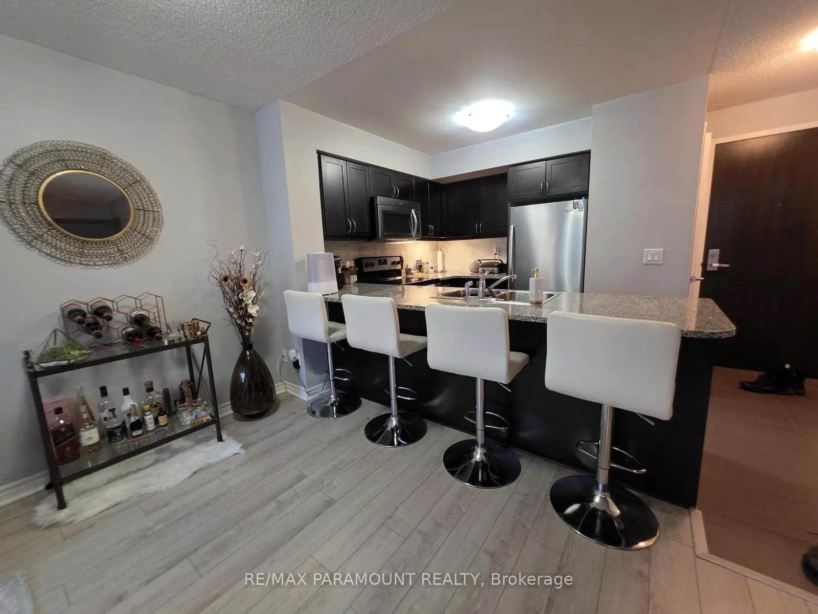 Photo 4 of Unit 1523, 25 Lower Simcoe Street, Toronto, Waterfront Communities — HOMEH