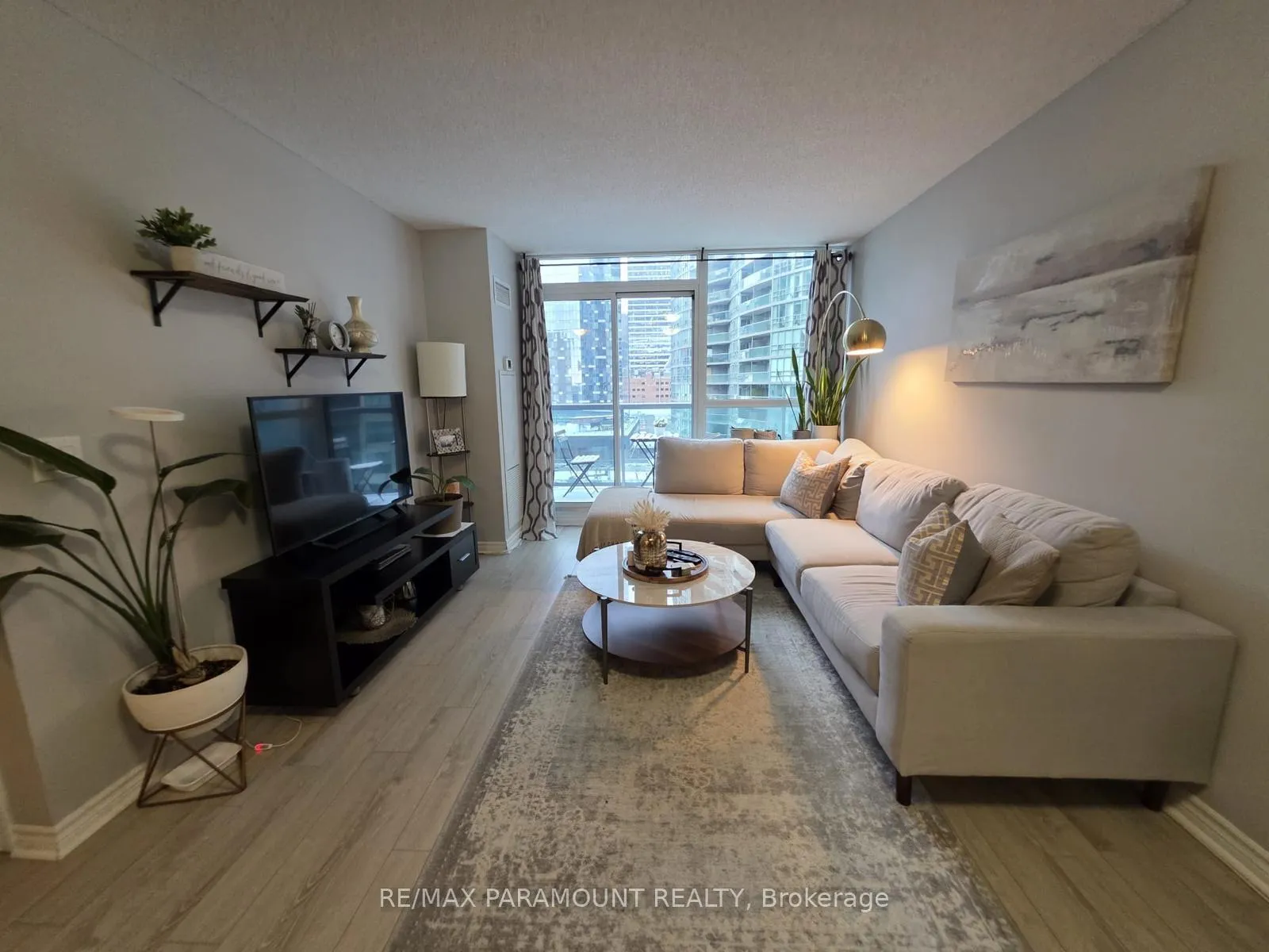 Photo 7 of Unit 1523, 25 Lower Simcoe Street, Toronto, Waterfront Communities — HOMEH