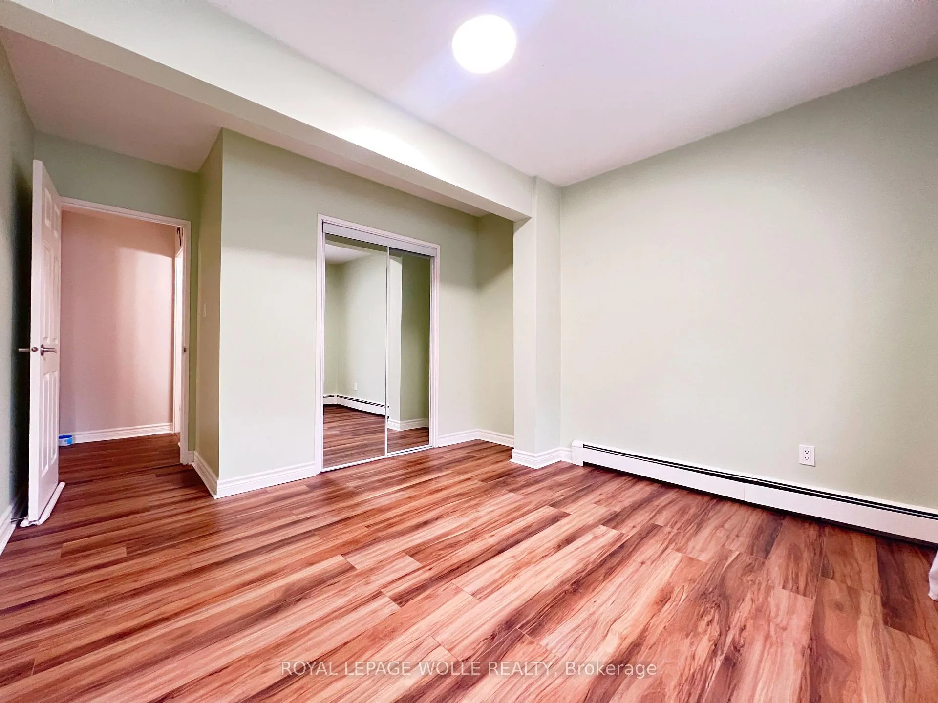 Photo 23 of 283 Fairway Road N, Kitchener, Centreville Chicopee — HOMEH