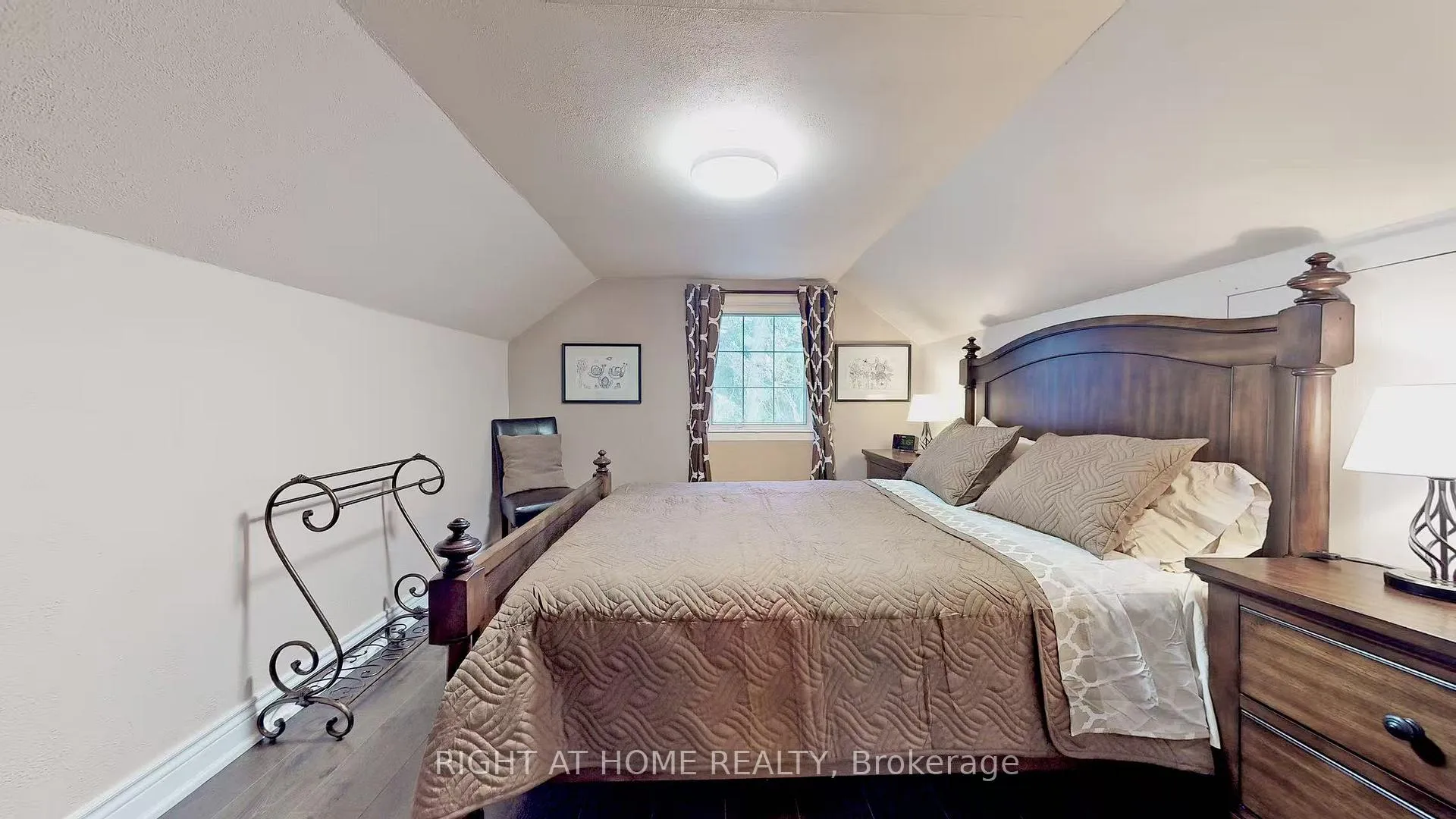 Photo 23 of 16675 Keele Street, King, Rural King — HOMEH