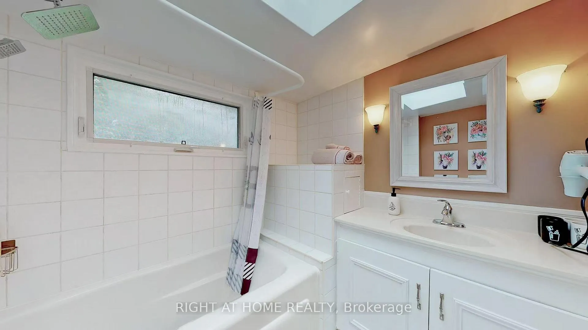 Photo 27 of 16675 Keele Street, King, Rural King — HOMEH