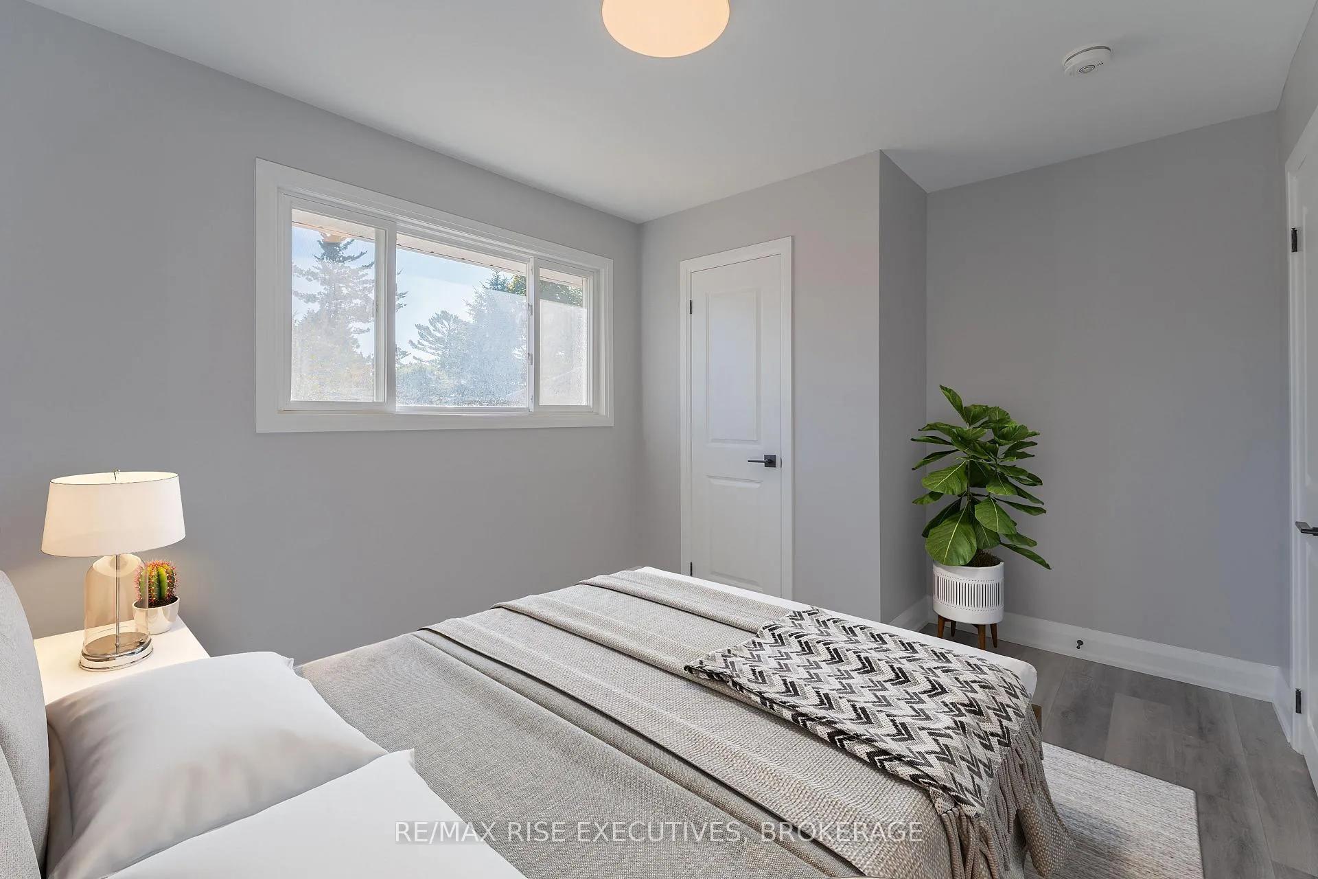 Photo 9 of Unit 1, 740 Collins Bay Road, Kingston, South of Taylor-Kidd Blvd — HOMEH