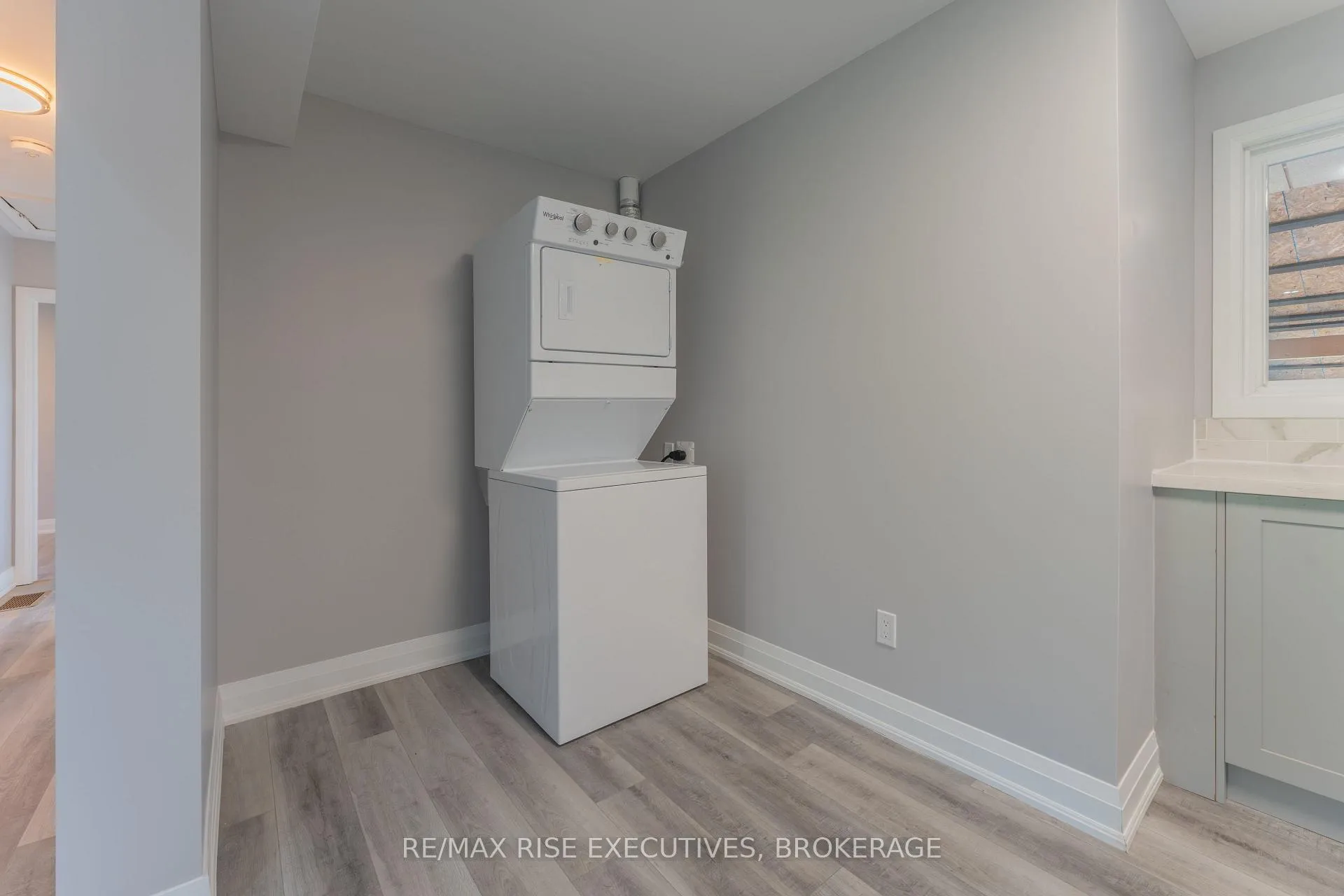 Photo 12 of Unit 1, 740 Collins Bay Road, Kingston, South of Taylor-Kidd Blvd — HOMEH